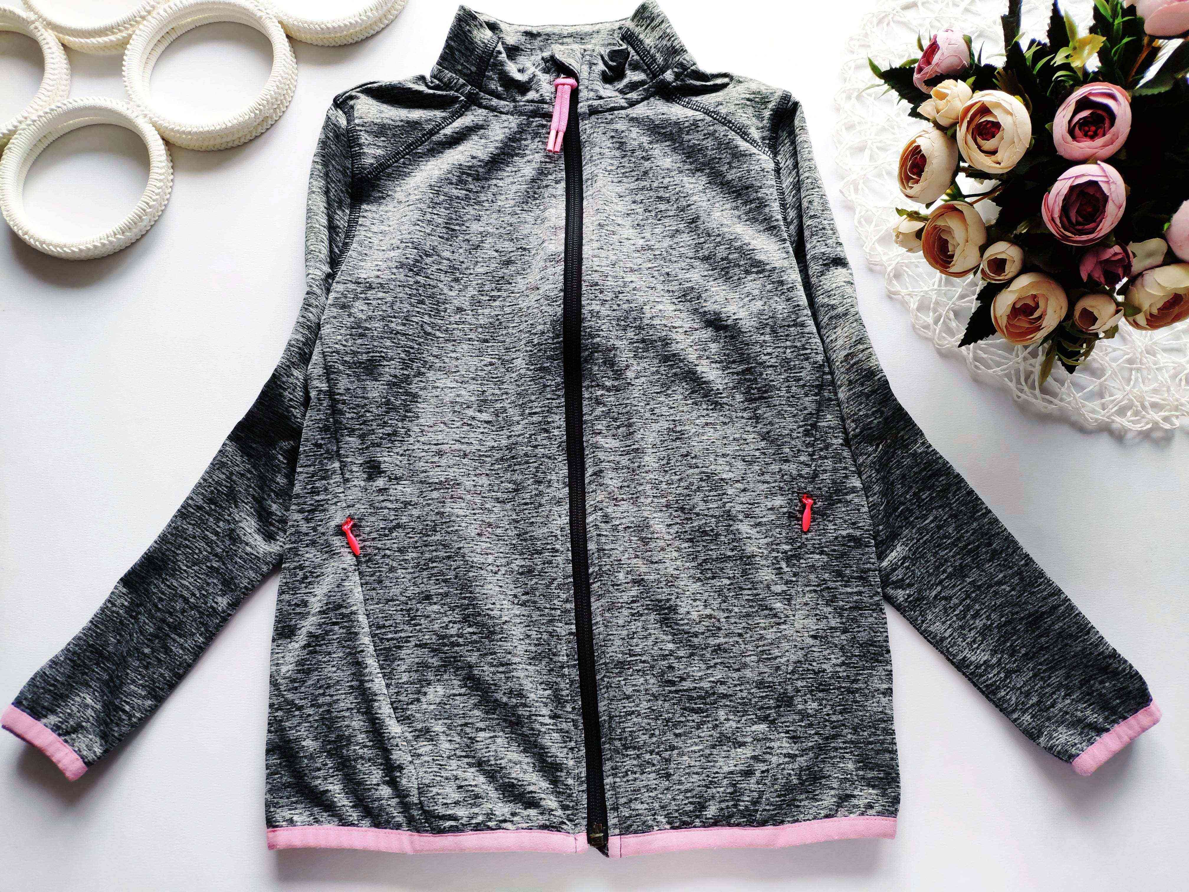 8 лет, рост 128 Кофта на молнии для девочки