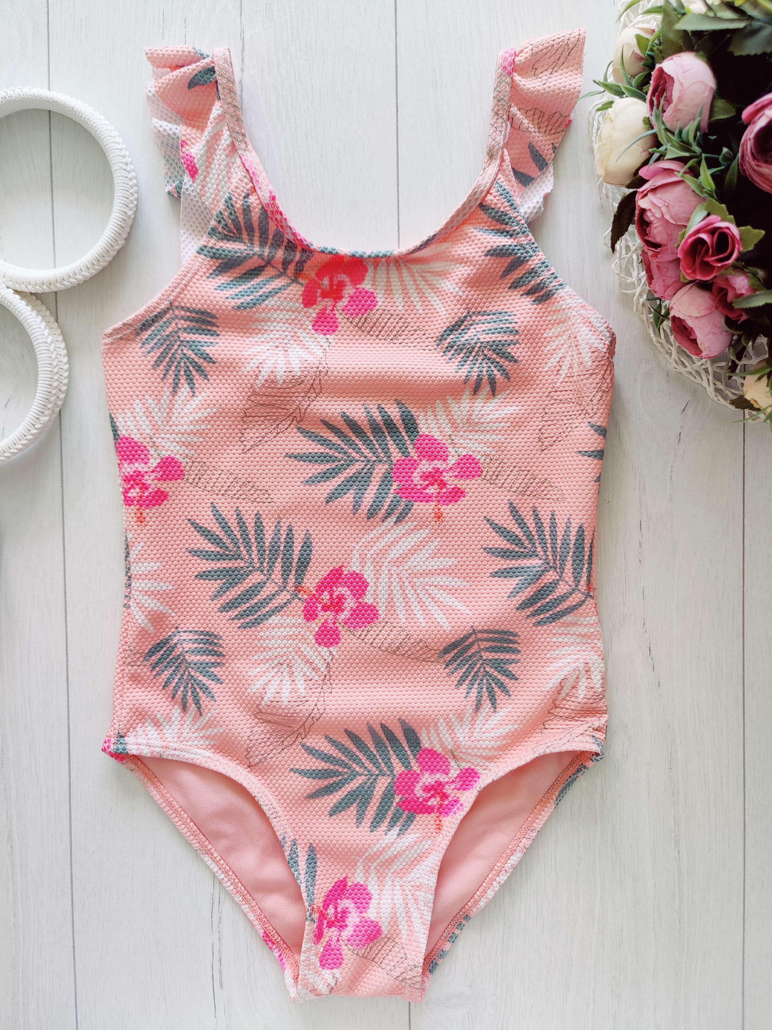 7,8 лет, рост 128 Красивый детский купальник