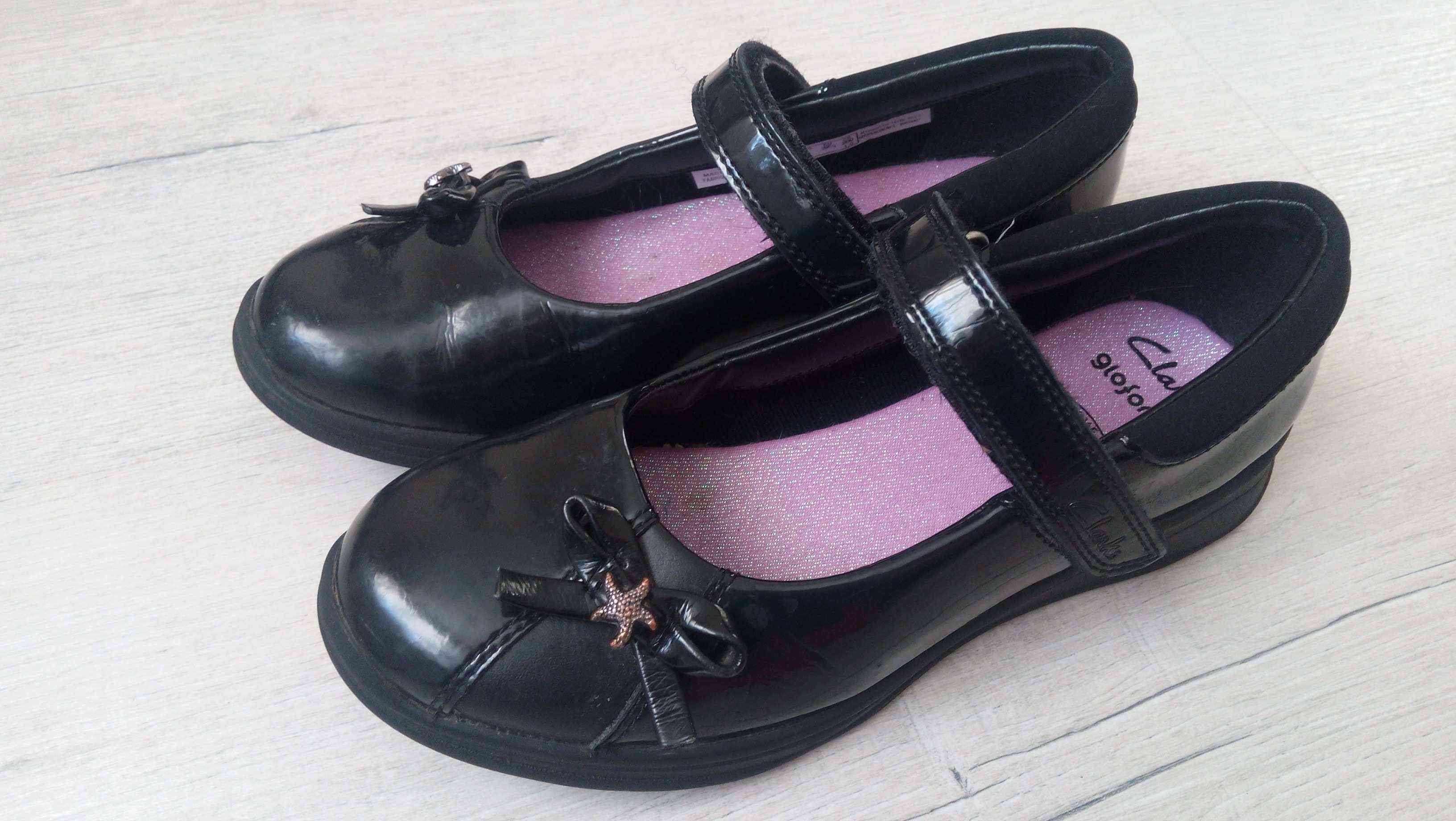 32 (20,5 см) Clarks 2017 Шкіра! Шкіряні туфлі дівчинці