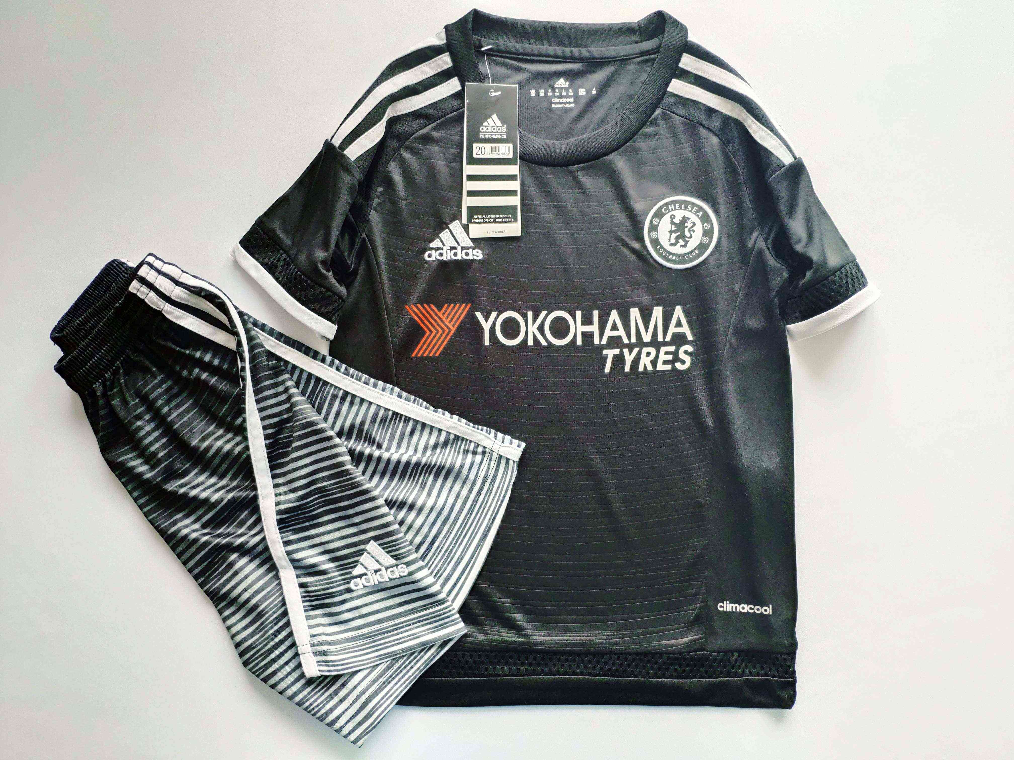 Adidas (Адідас) Оригінал! Нова футболка для хлопчика