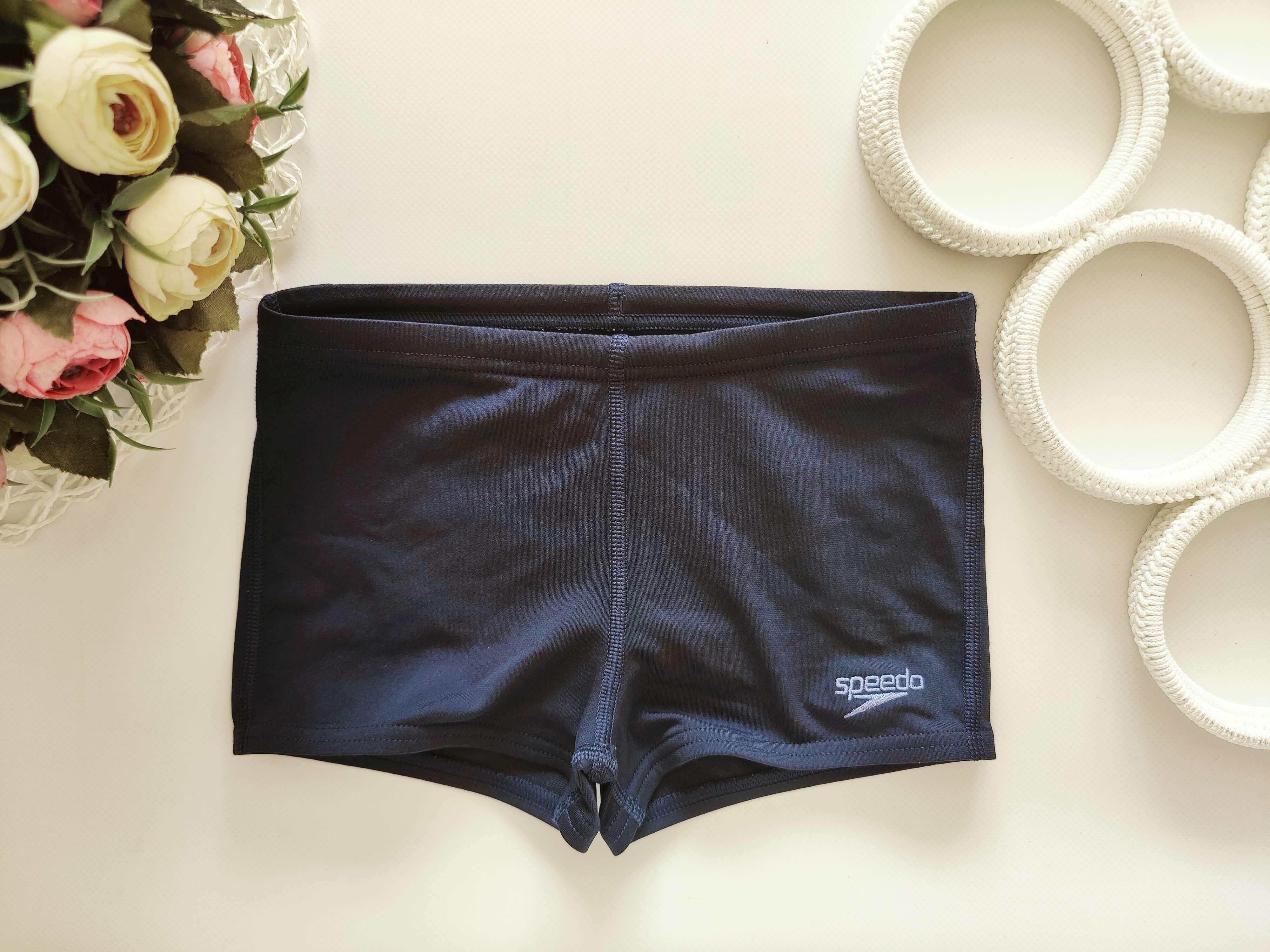 7,8 лет, рост 128 Плавки