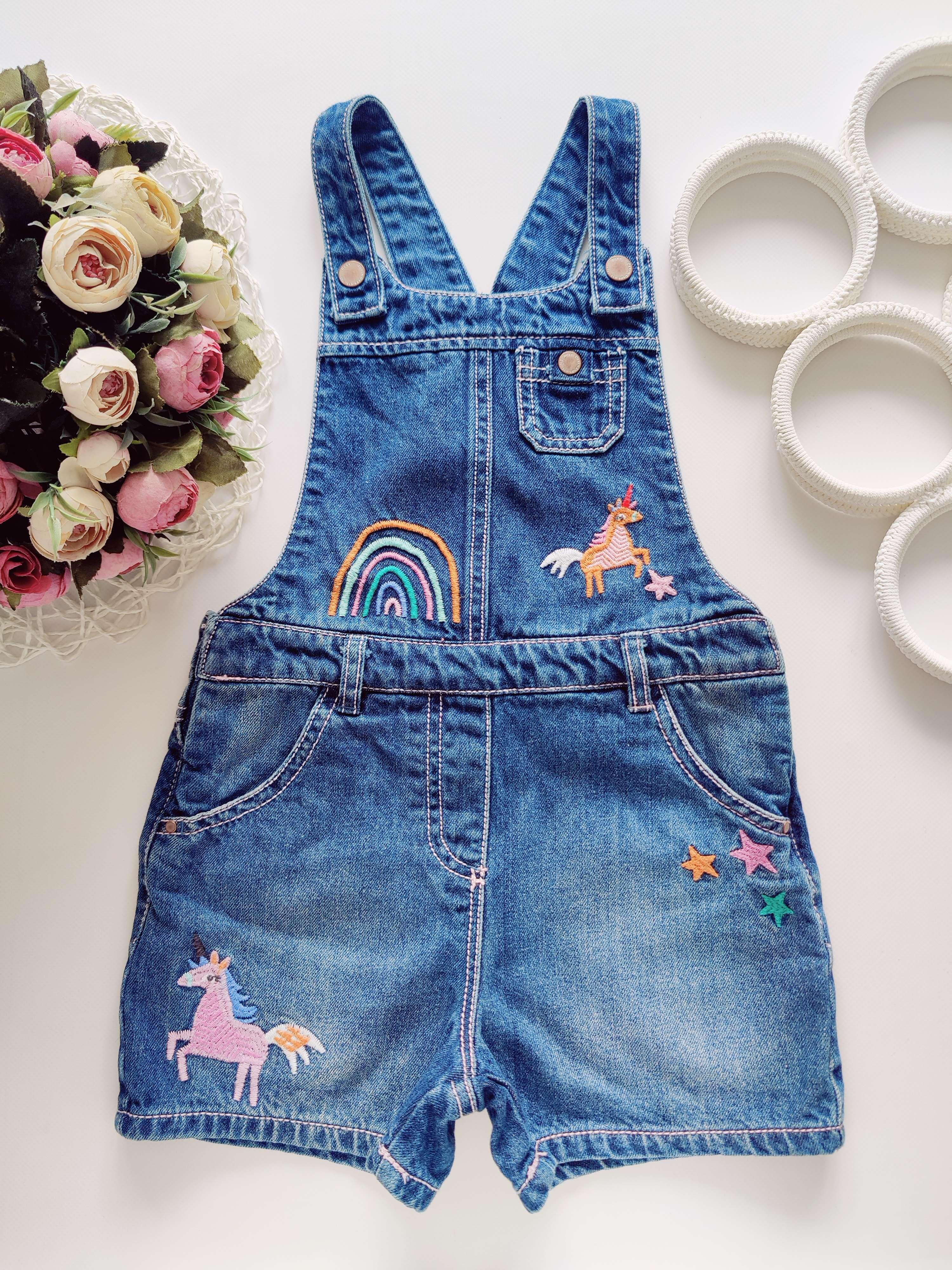 5,6 років, зріст 116 Гарний джинсовий комбінезон із поні