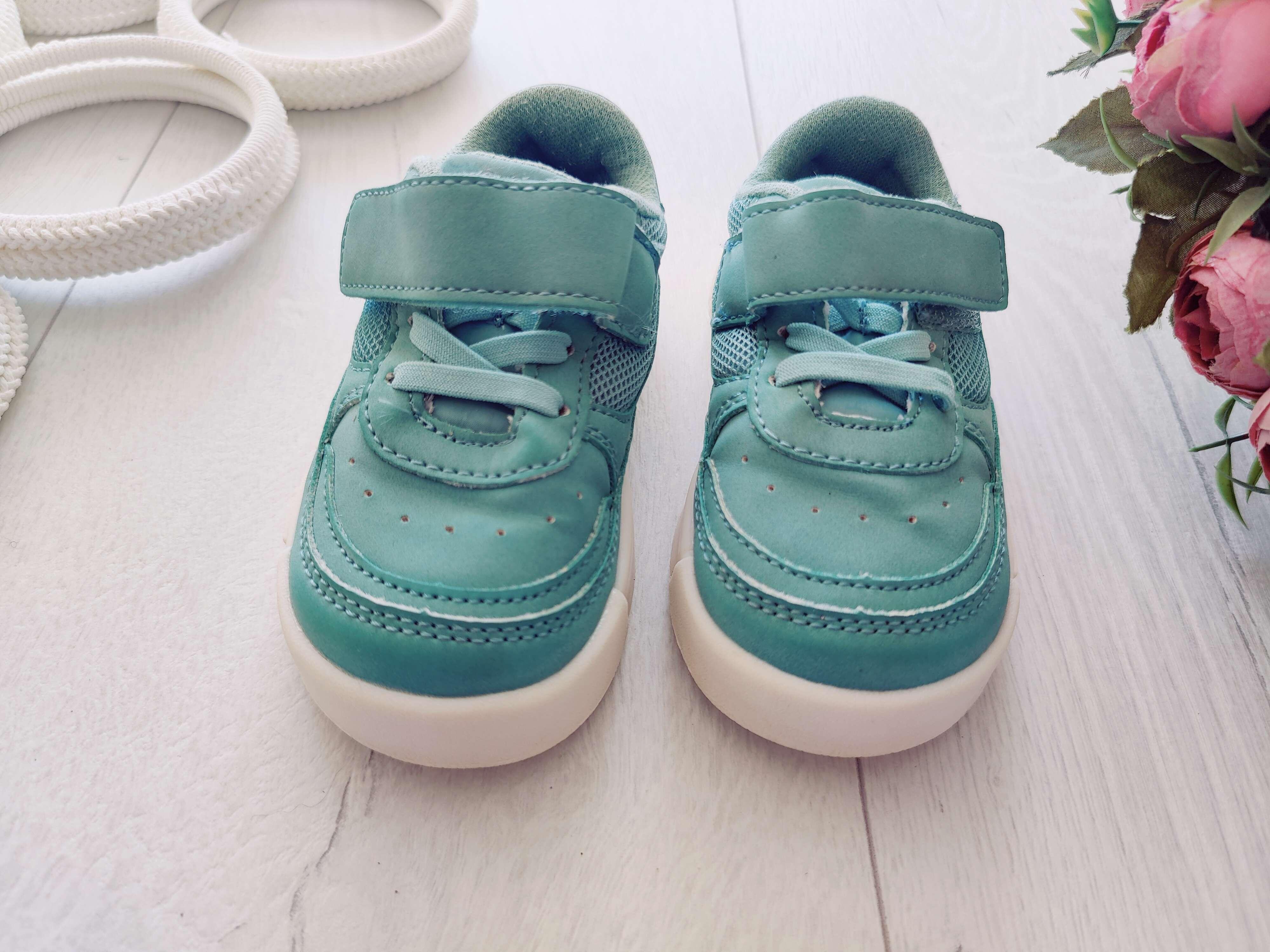 22 (14 см) Мятные детские кроссовки