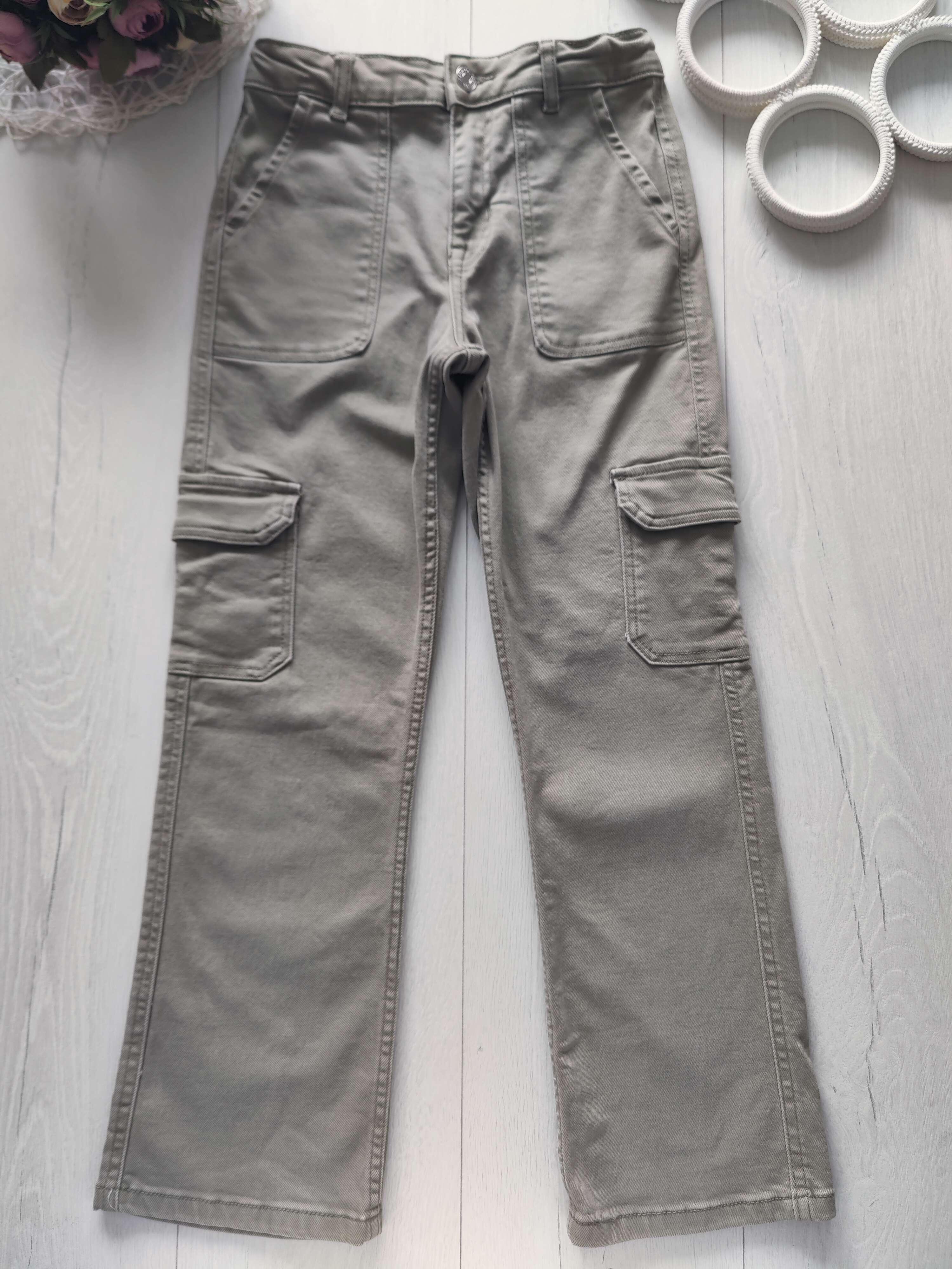 9,10 лет, рост 140 Свободные штаны с накладными карманми