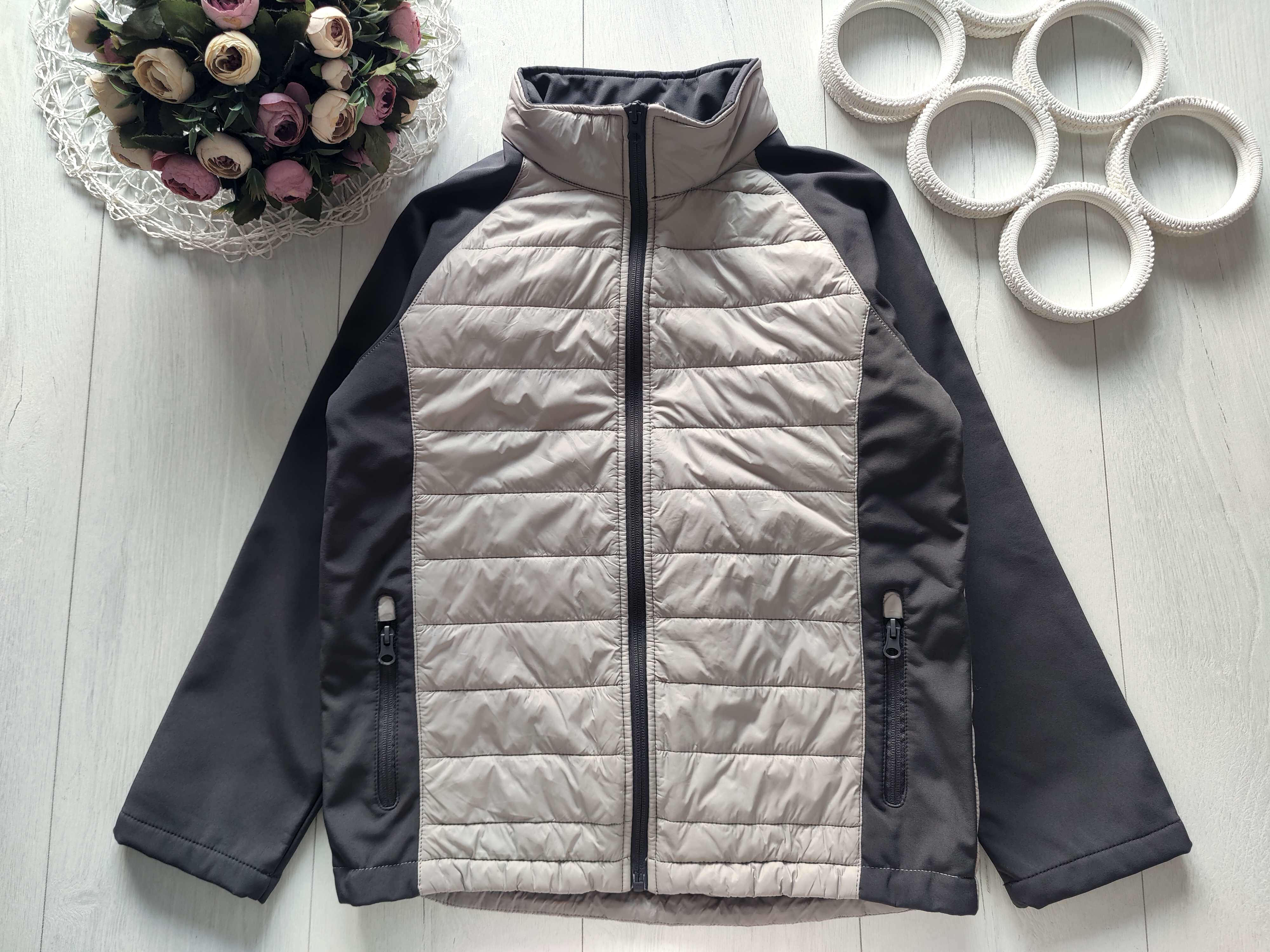 10 років, зріст 140 Вітрівка на тонкому синтепоні