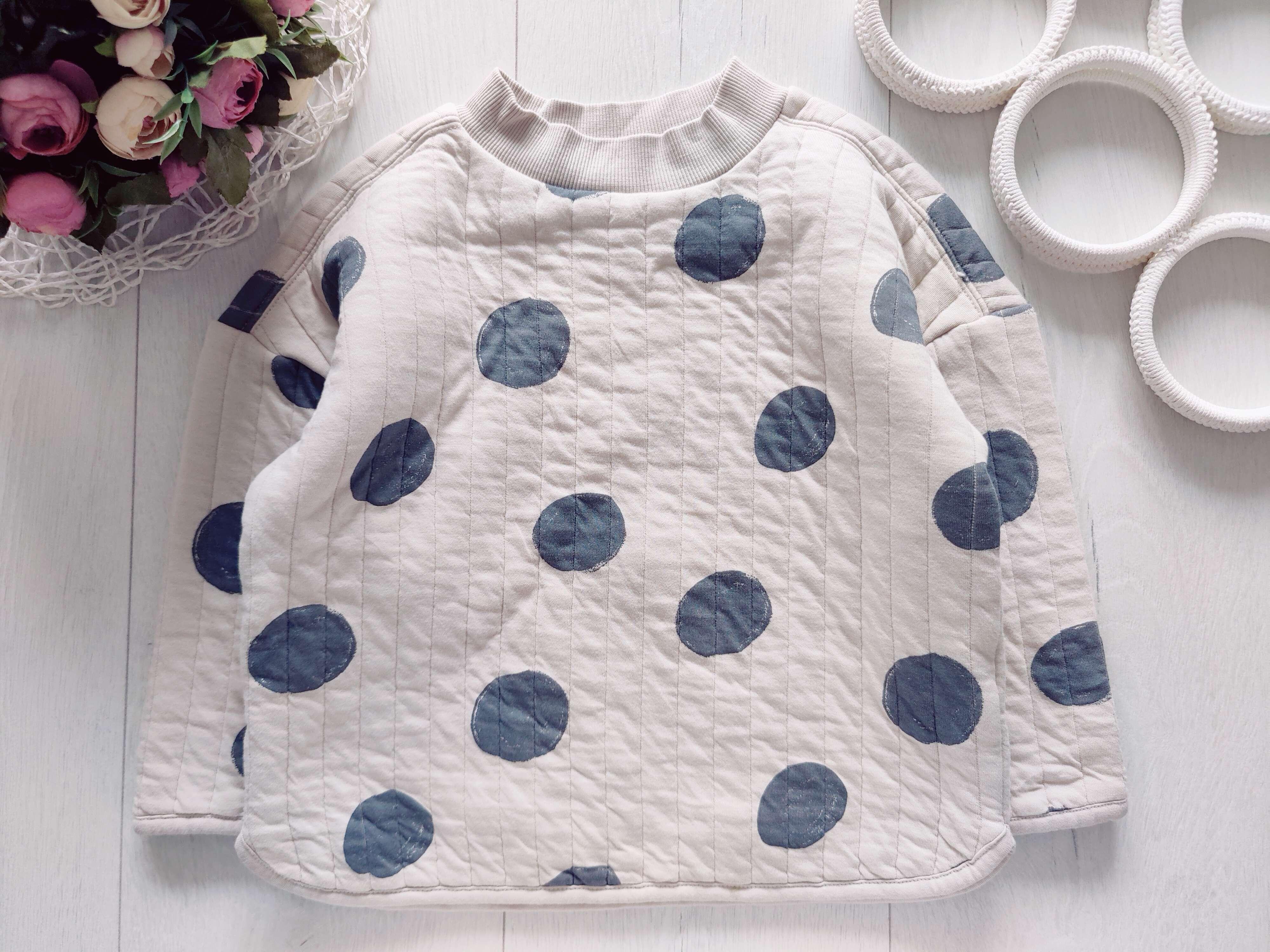 4,5 лет, рост 104,110 Кофта на тоненьком синтепоне