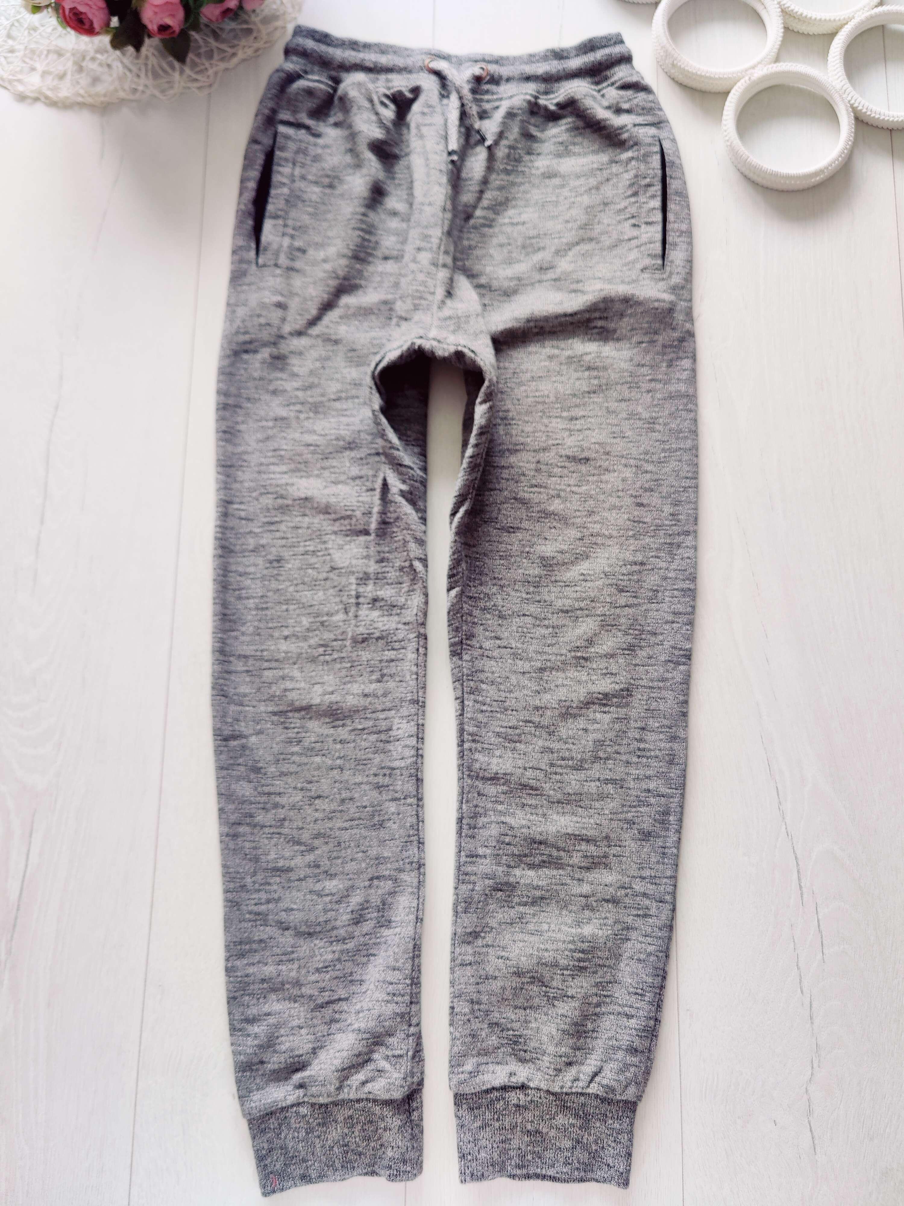 12 лет, рост 152 Теплые штаны