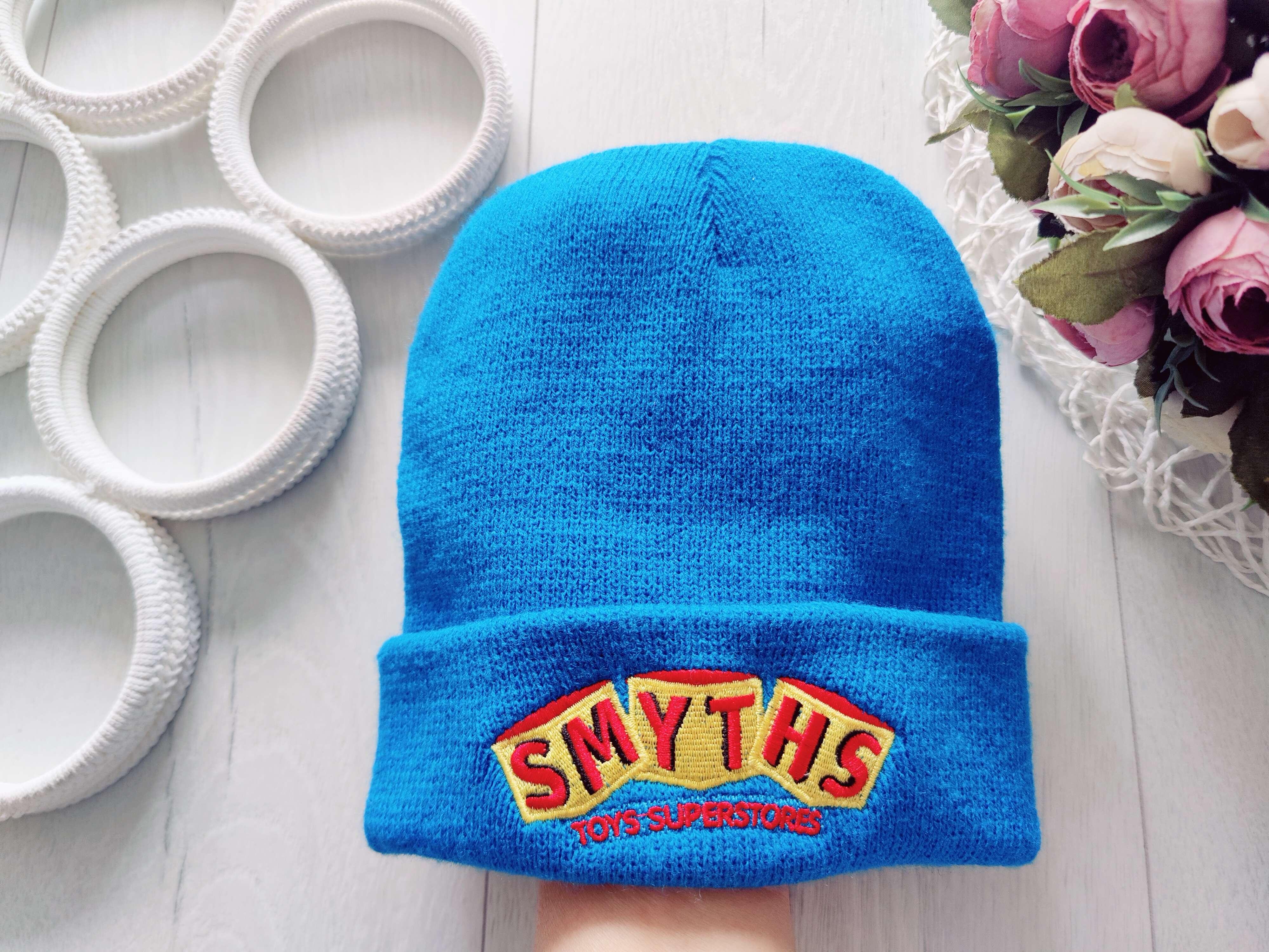 Нова в'язана стретчева шапка-лопатка