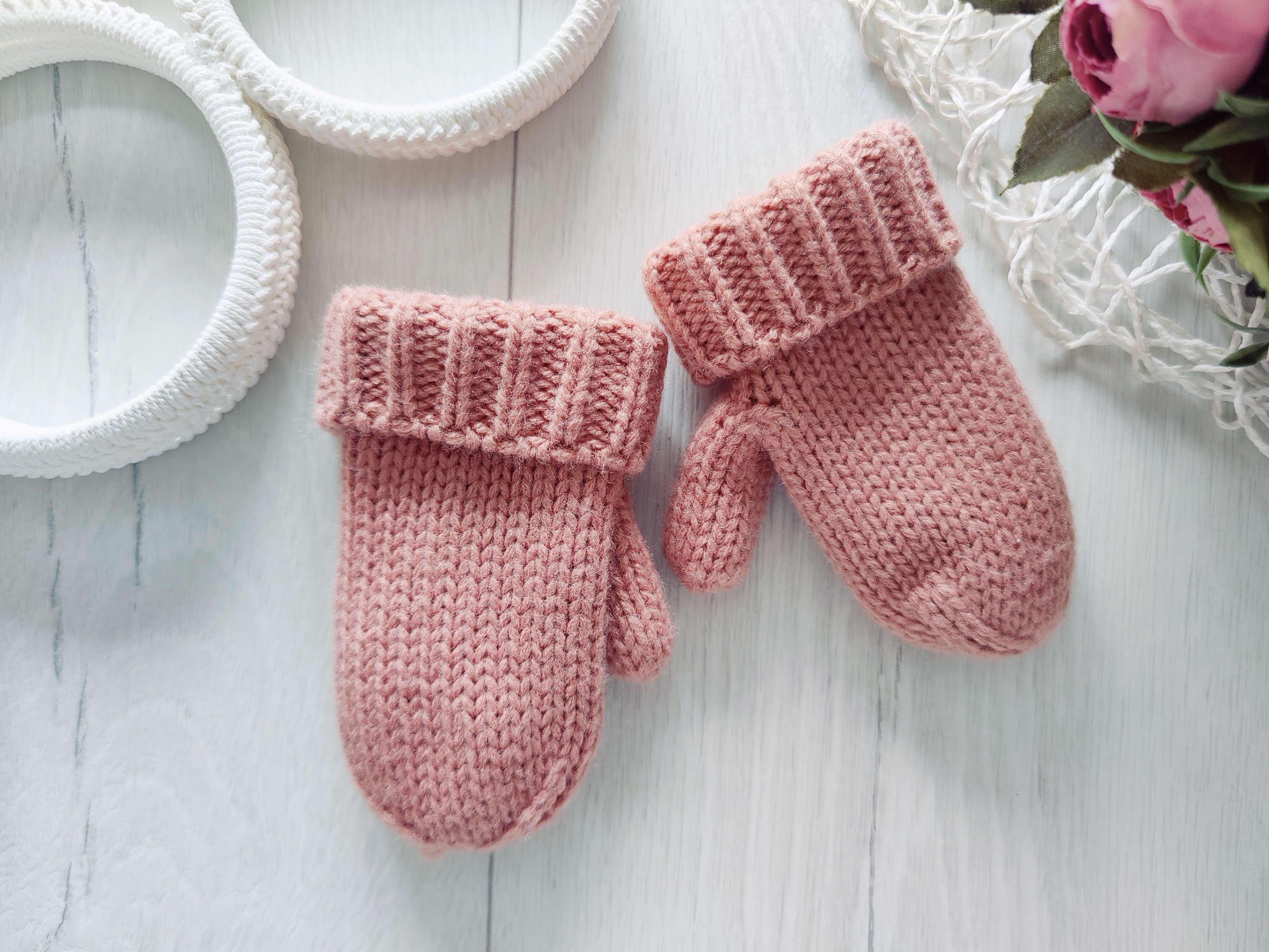 1-2 года, Новые варежки на флисе