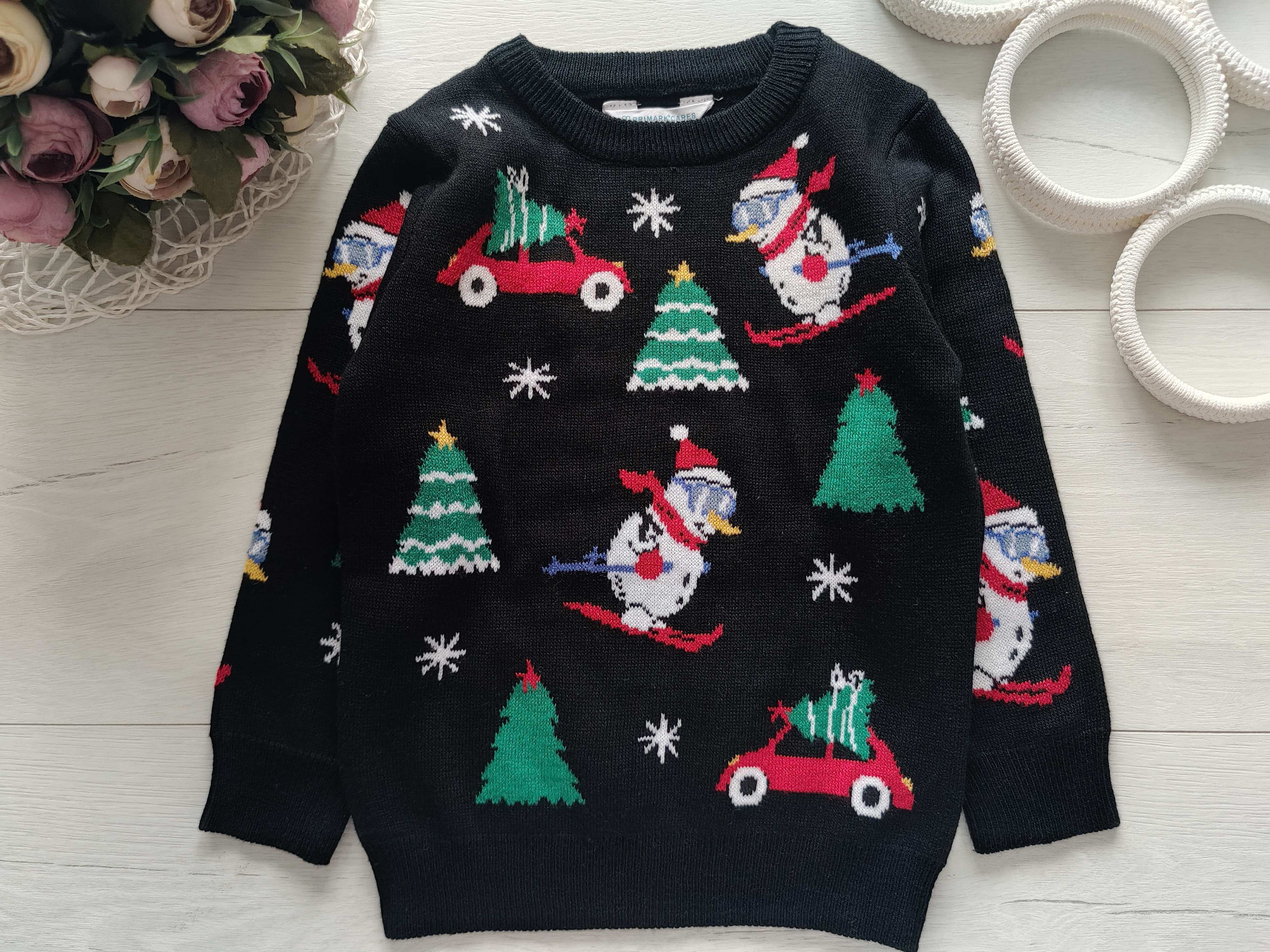 2,3 года, рост 98 Новогодний детский свитер тонкой вязки снеговик
