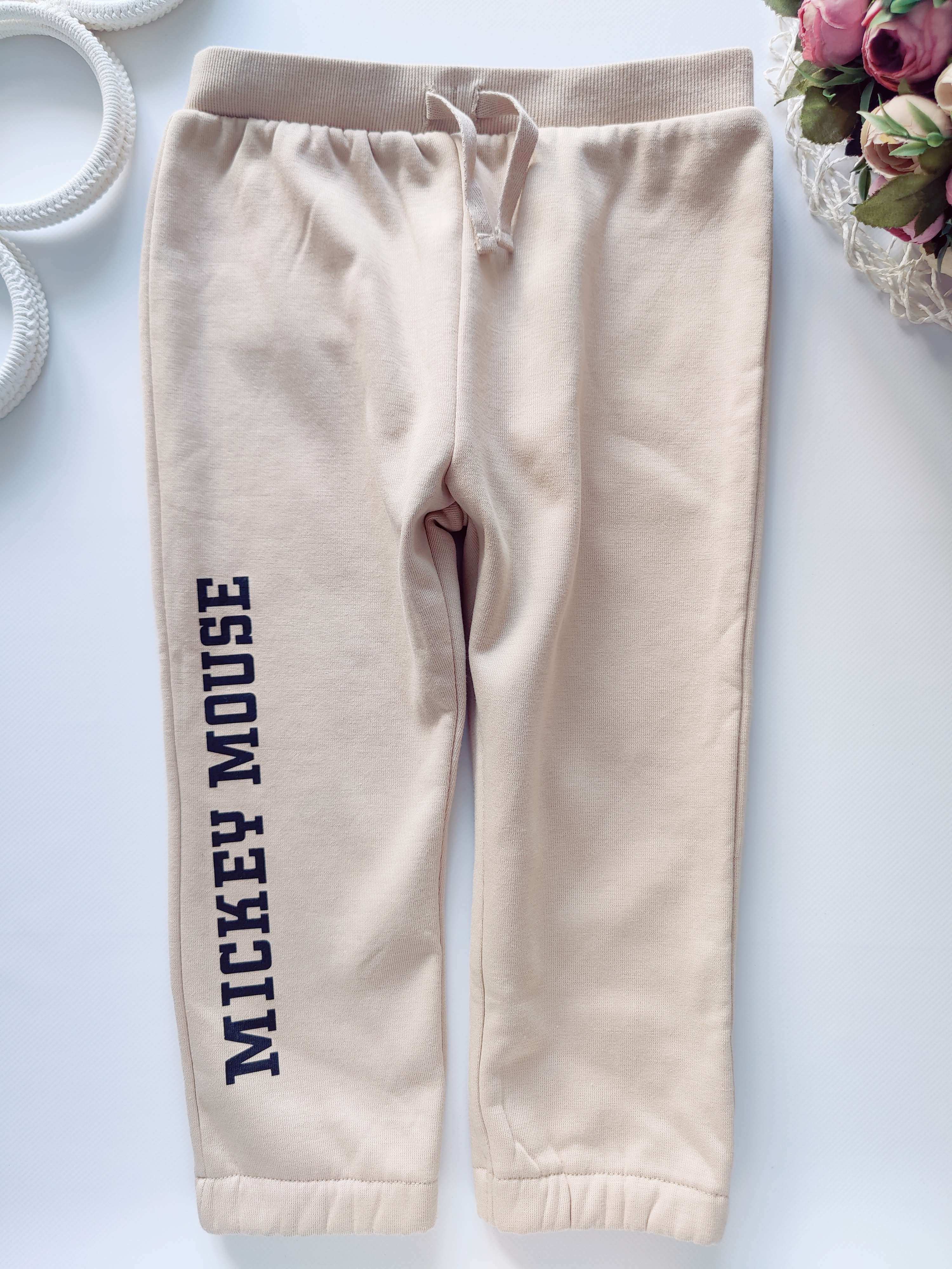 2,3 года, рост 98 Спортивные штаны на флисе