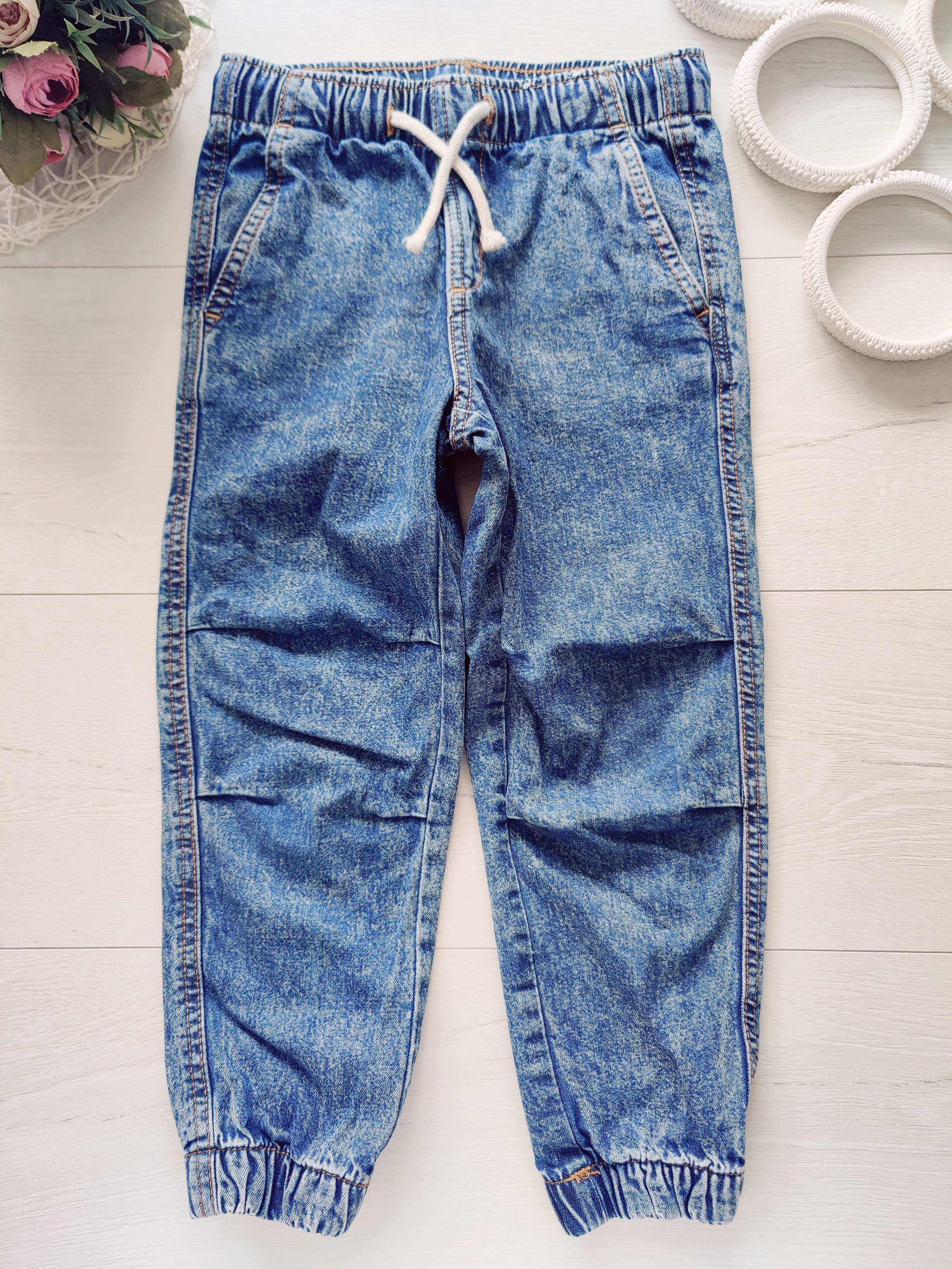 4,5 років, зріст 110 Джинси на гумці