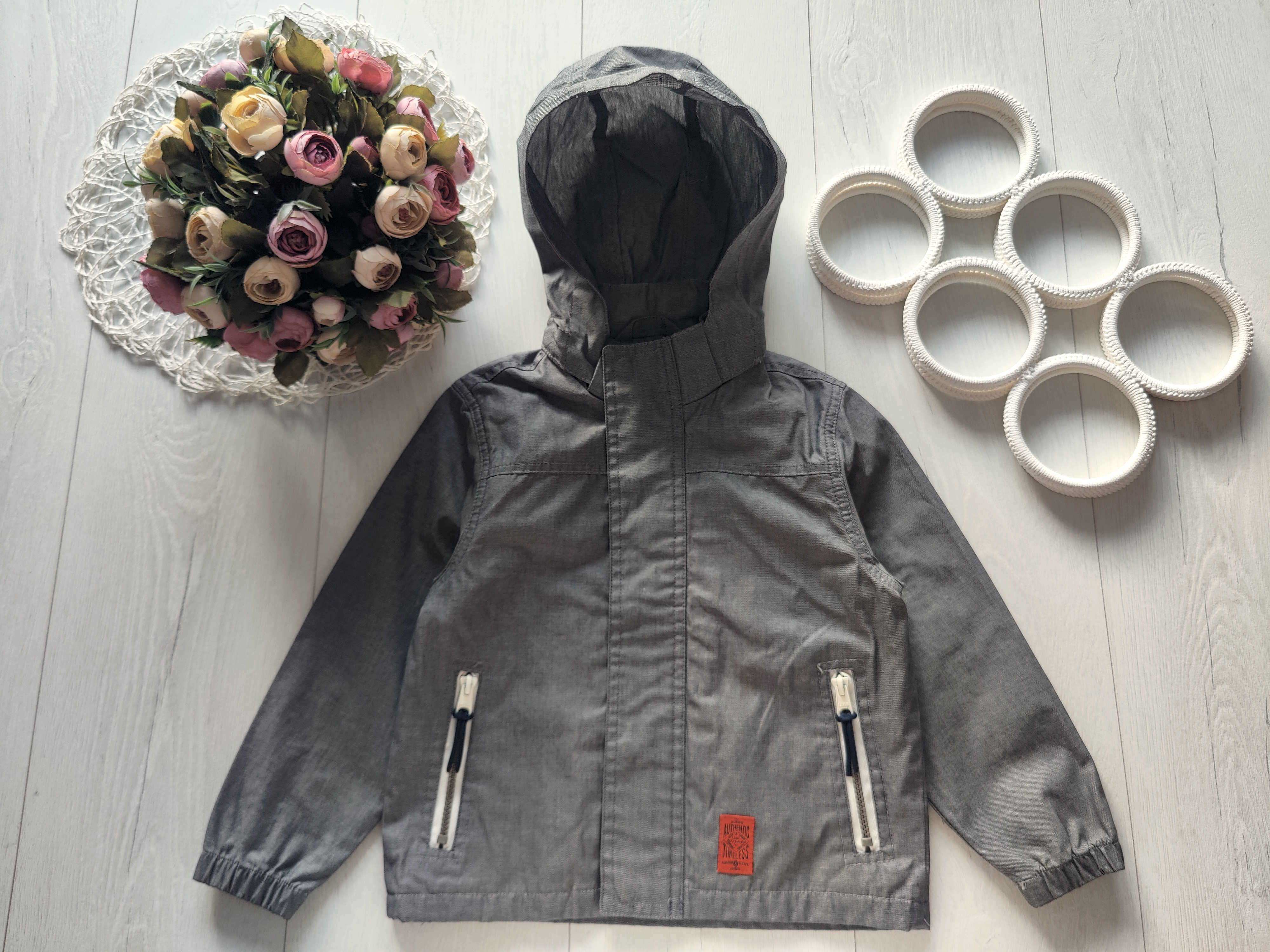 4,5 років, зріст 110 Вологовідштовхувальна вітровка для хлопчика