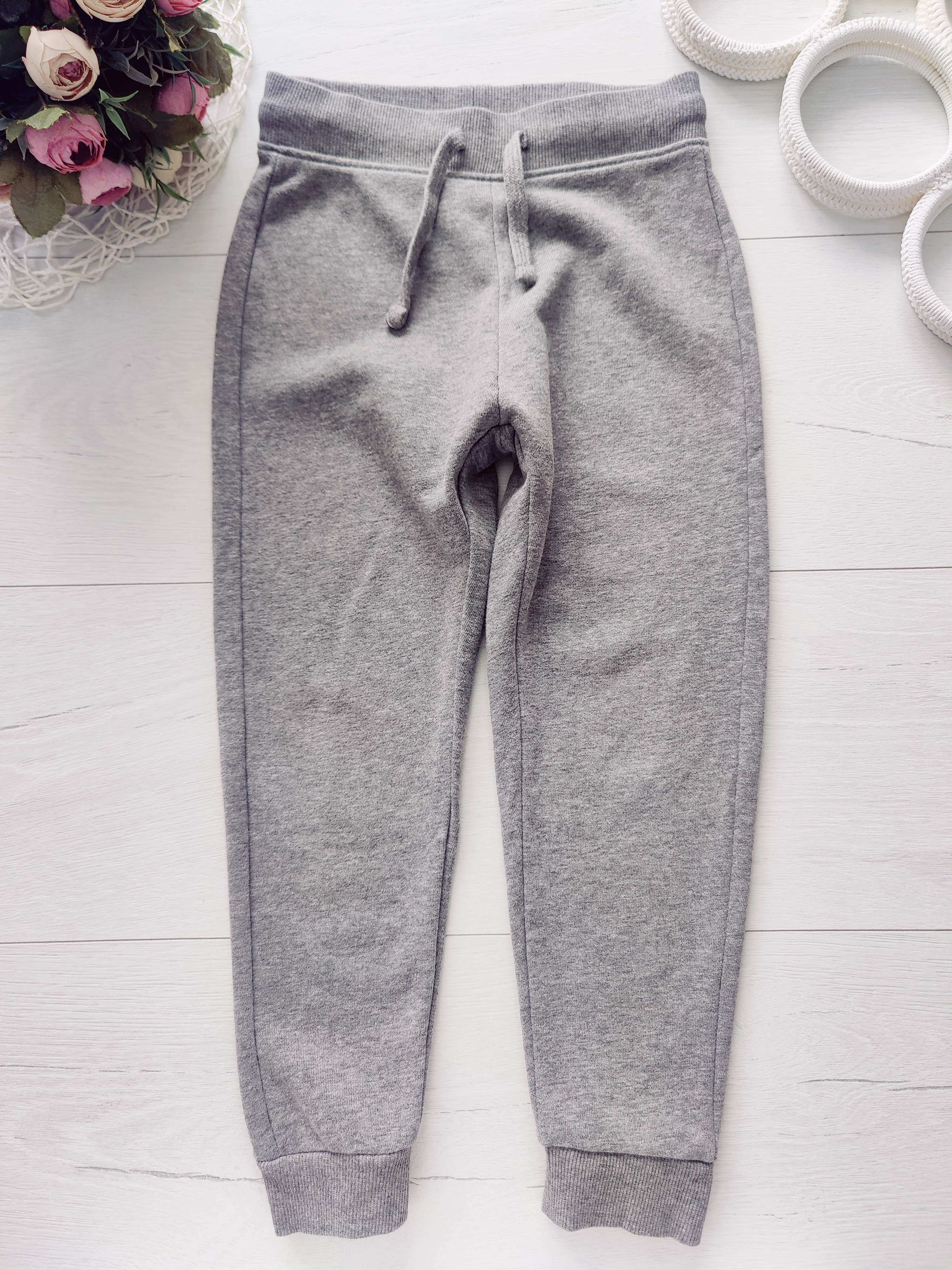 5 років, зріст 108-113 Спортивні дитячі штани Kiabi