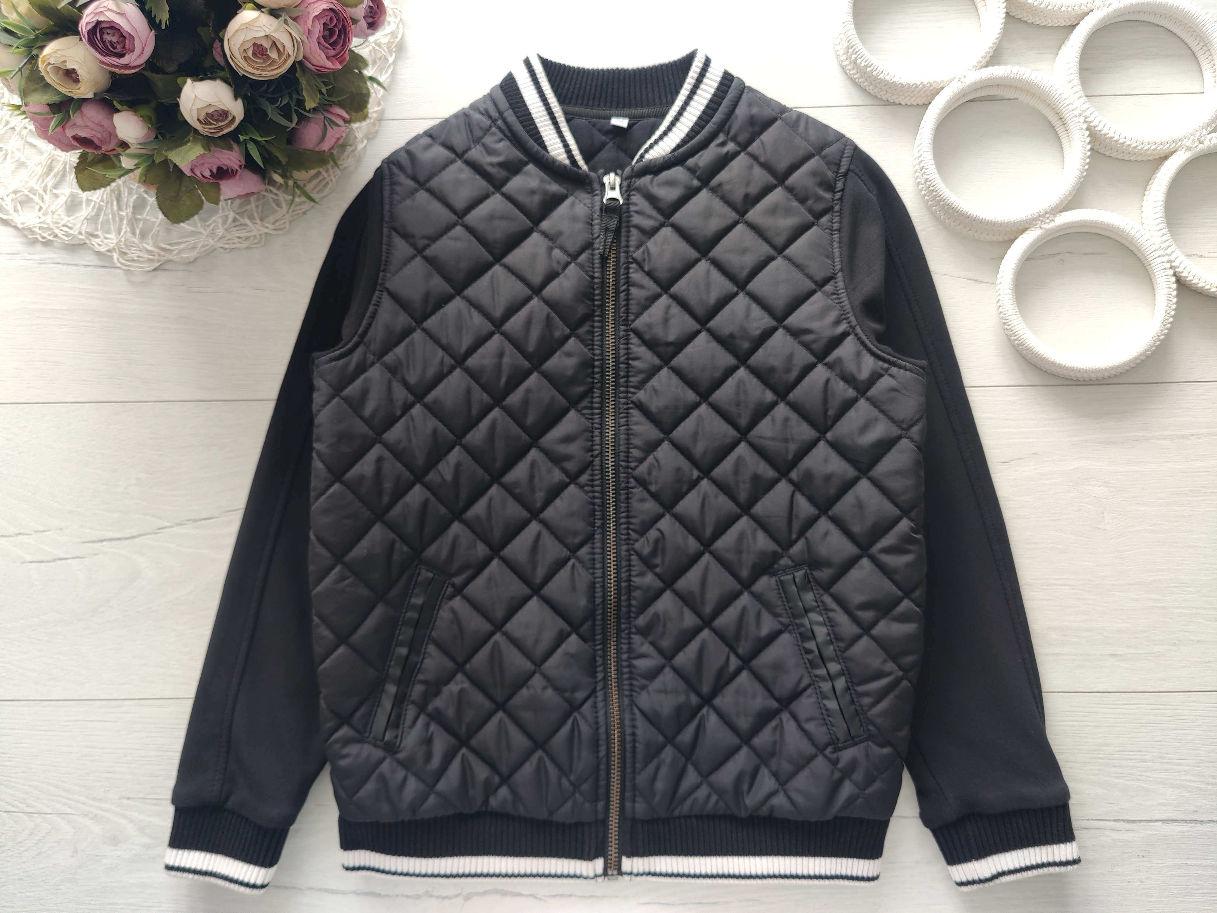 8,9 років, зріст 134 Тепла стьобана кофта на блискавці