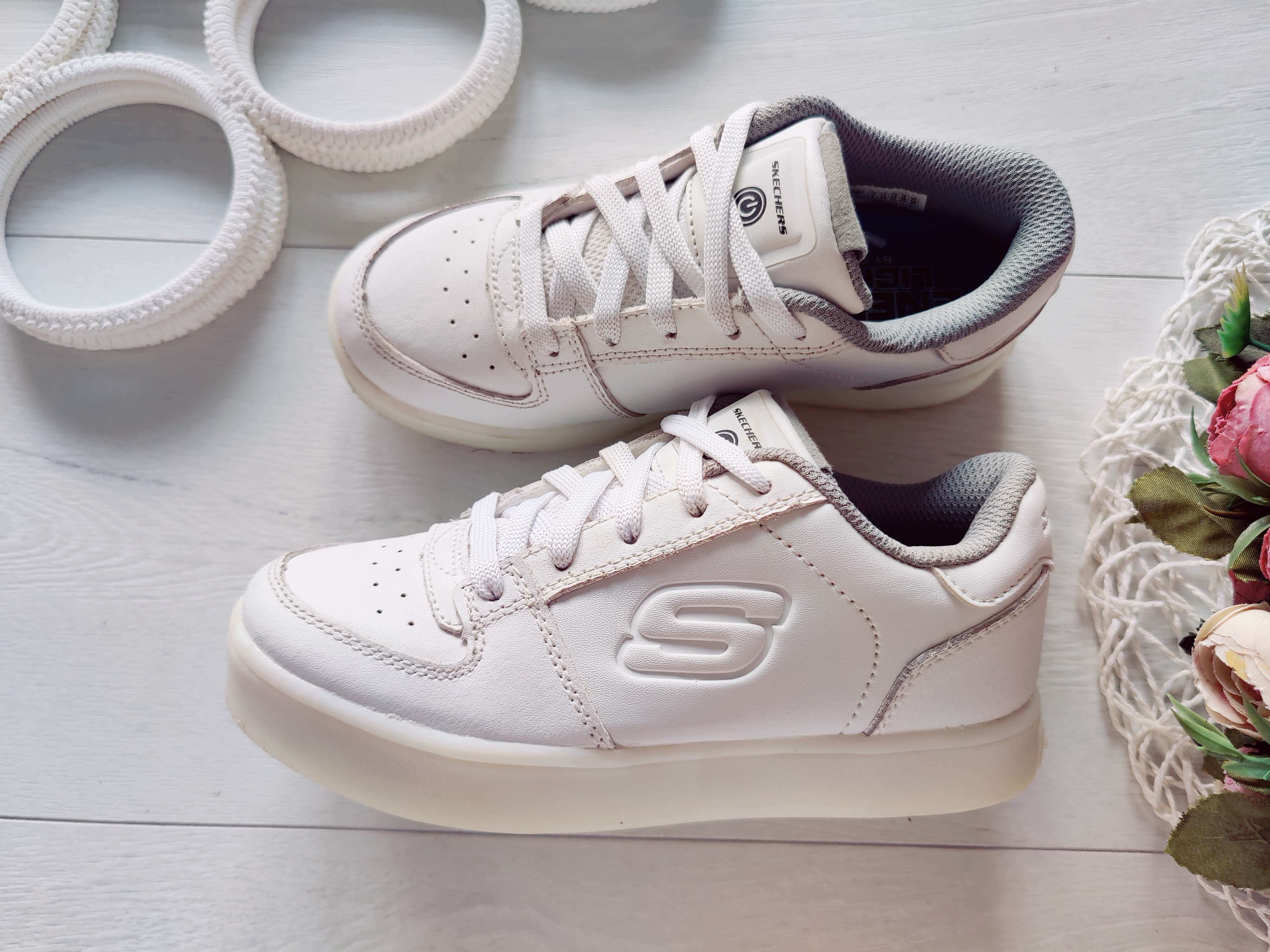 32 (20,5 см) Білі шкіряні дитячі кросівки