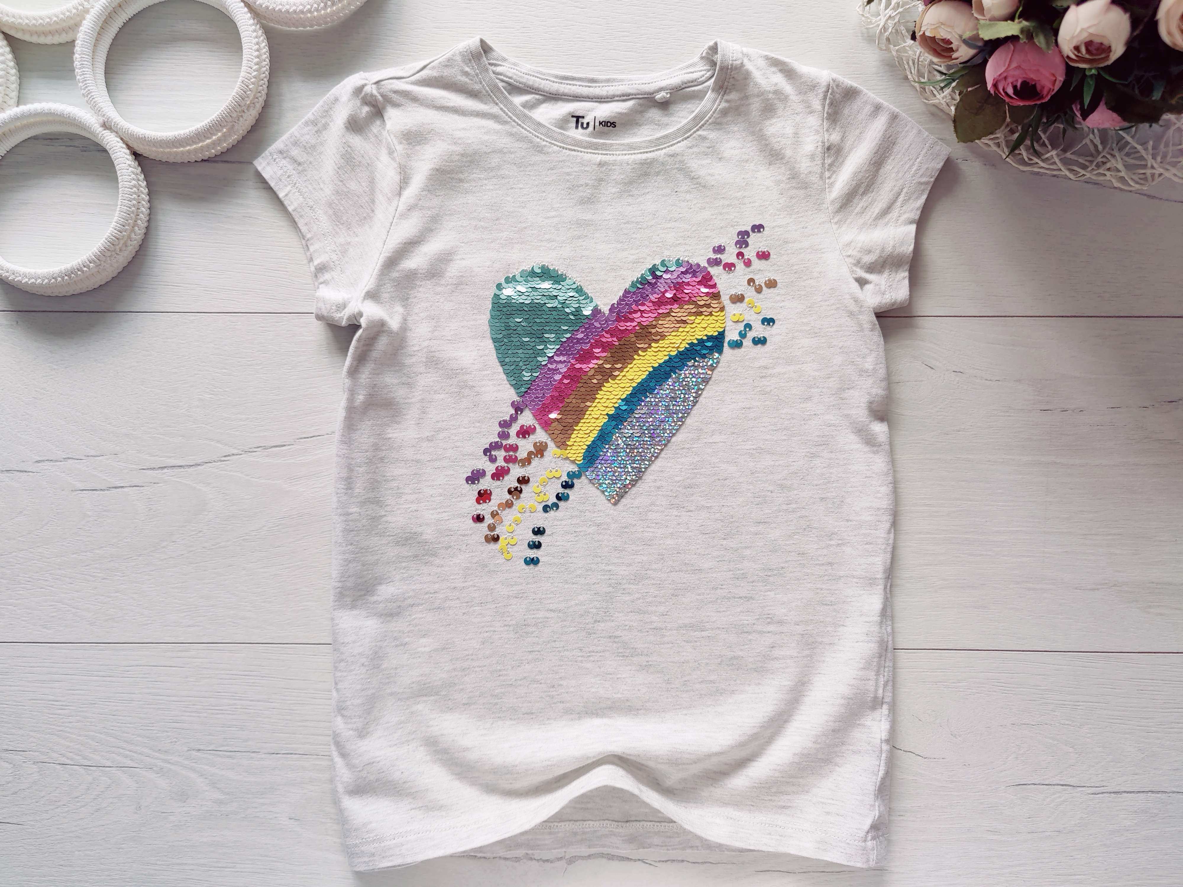 8 років, зріст 128 Футболка з паєток