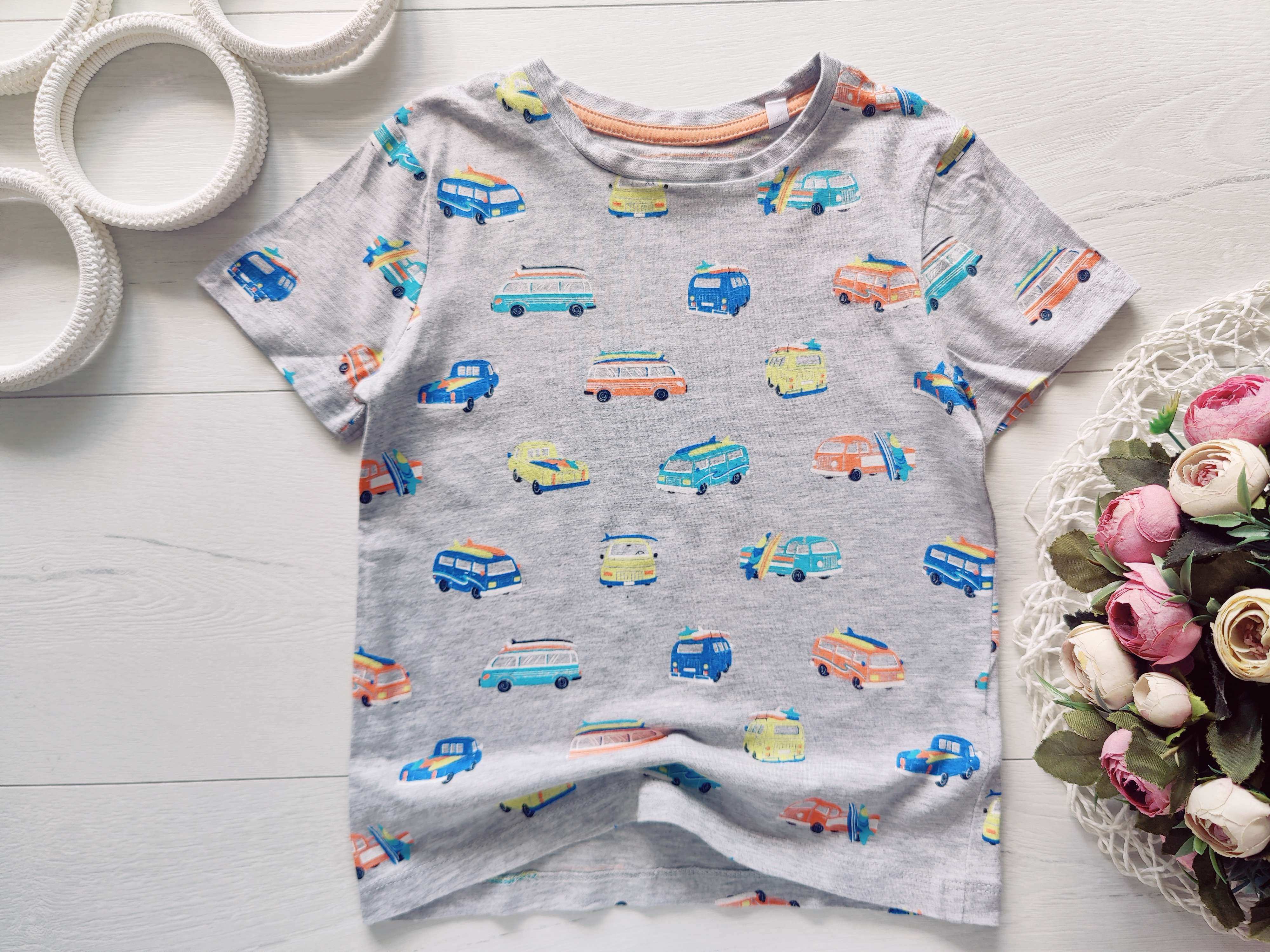 5,6 лет, рост 116 Футболка в машинках