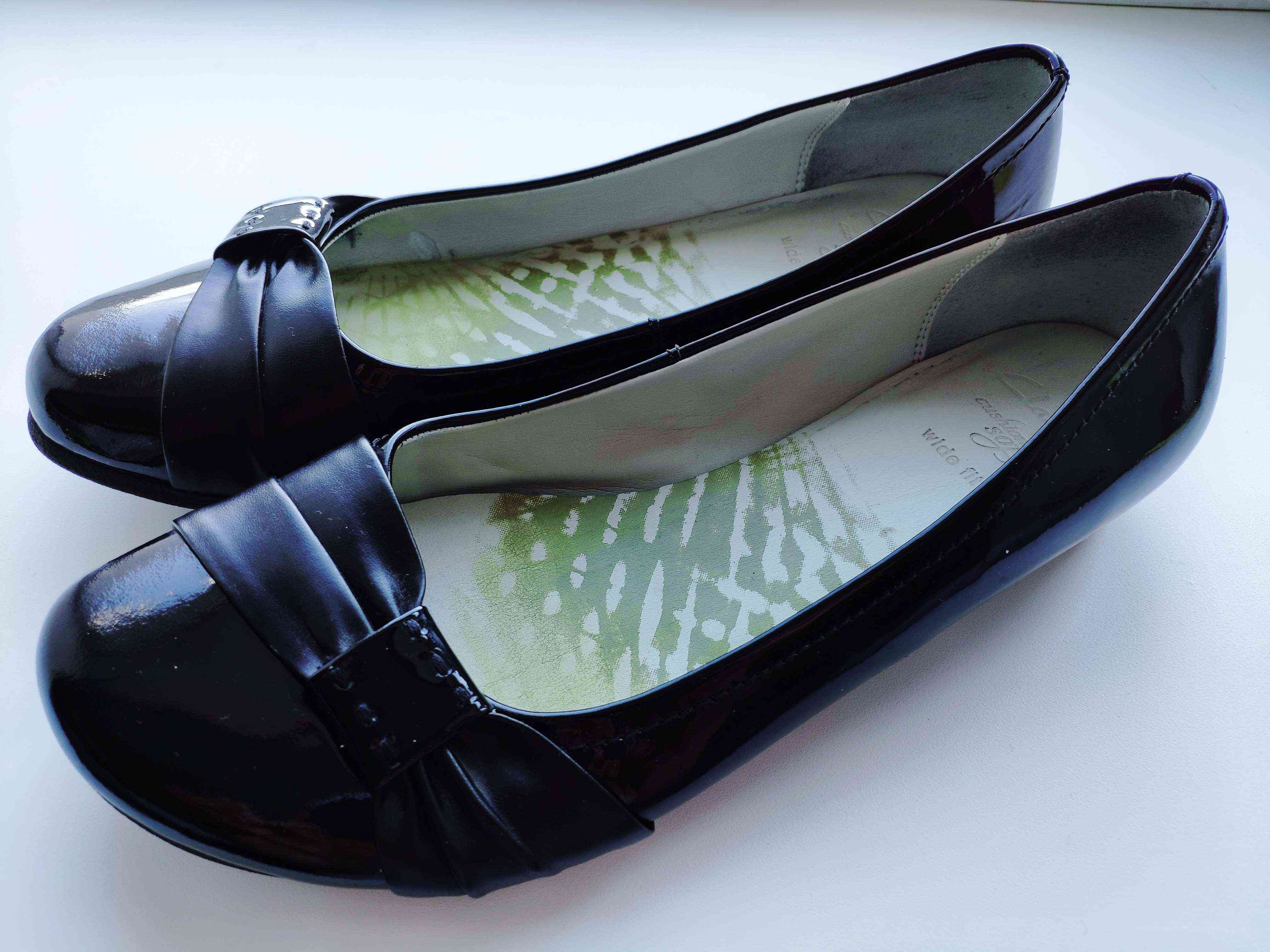 42 (27 см) Шкіряні жіночі туфлі на низькому ходу