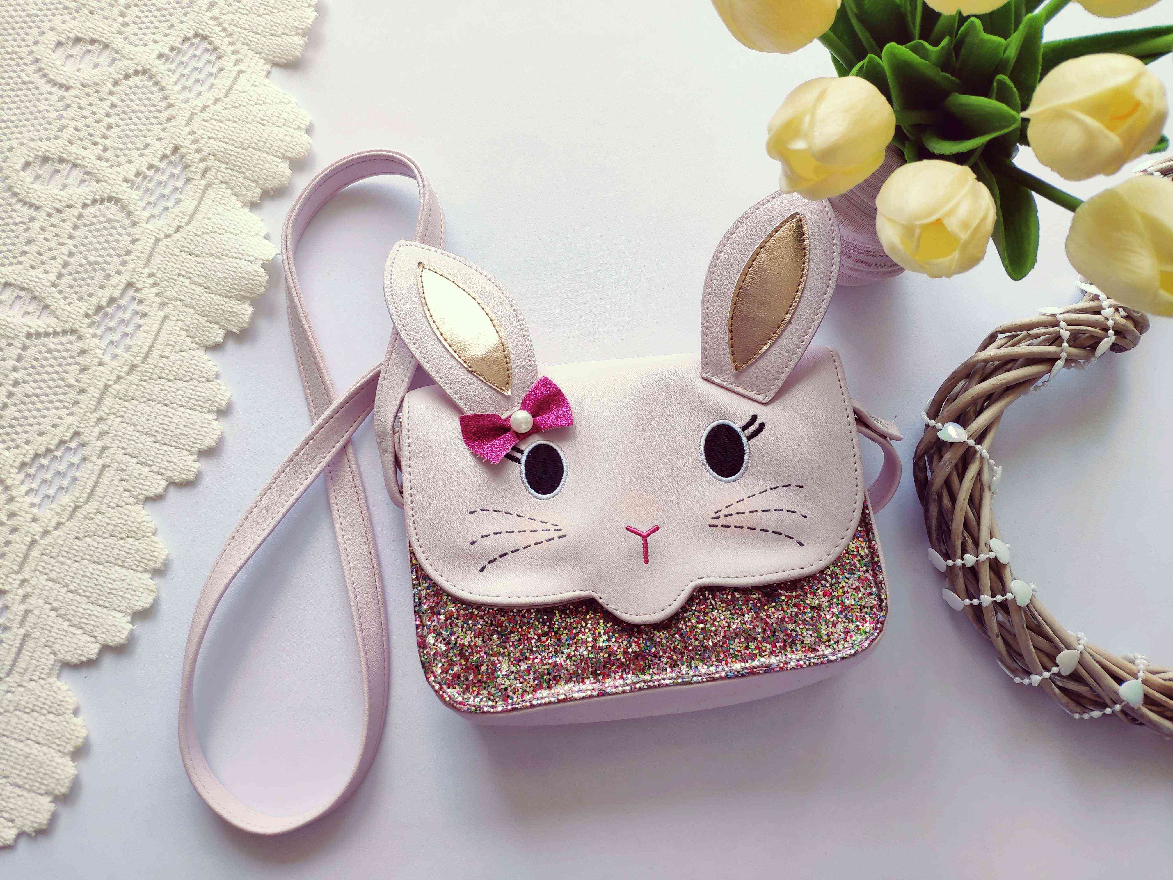 Дитяча рожева сумочка через плече