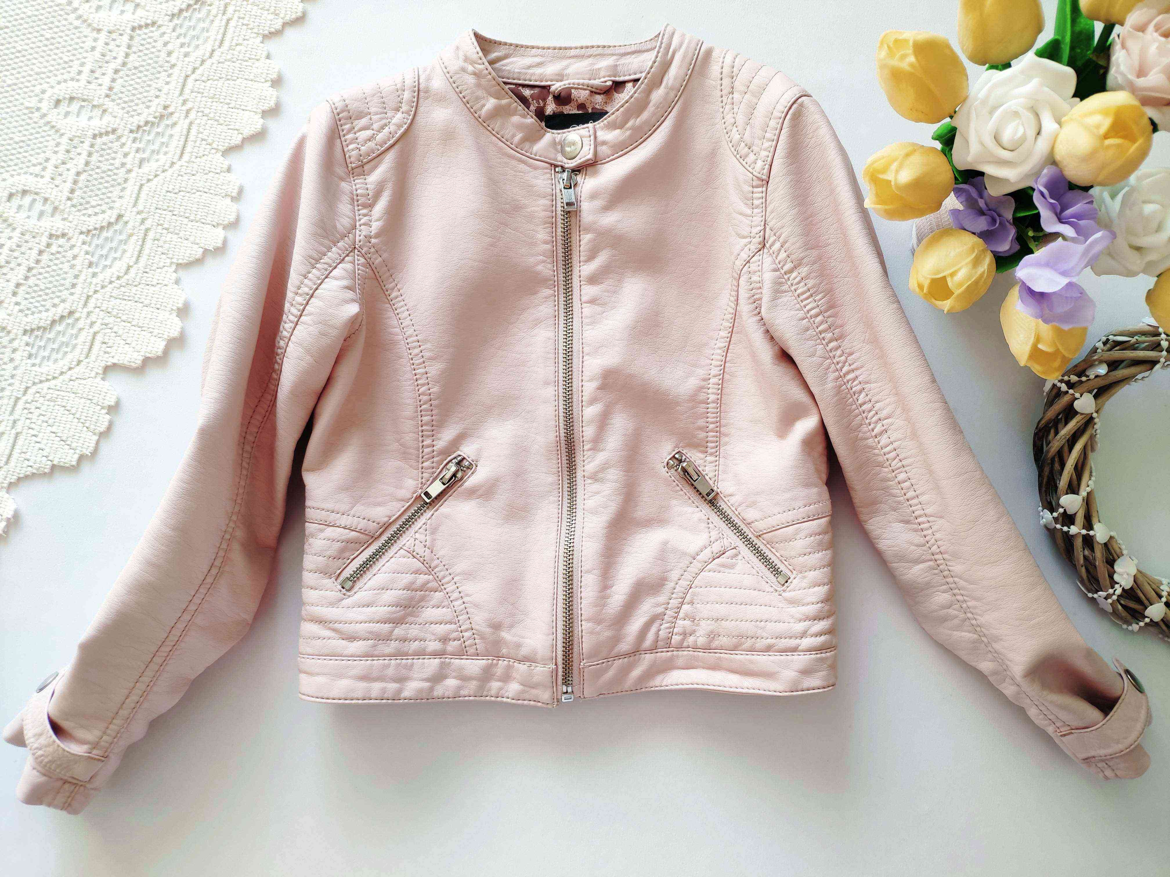 6,7 років, зріст 116,122 Пудрова шкірянка