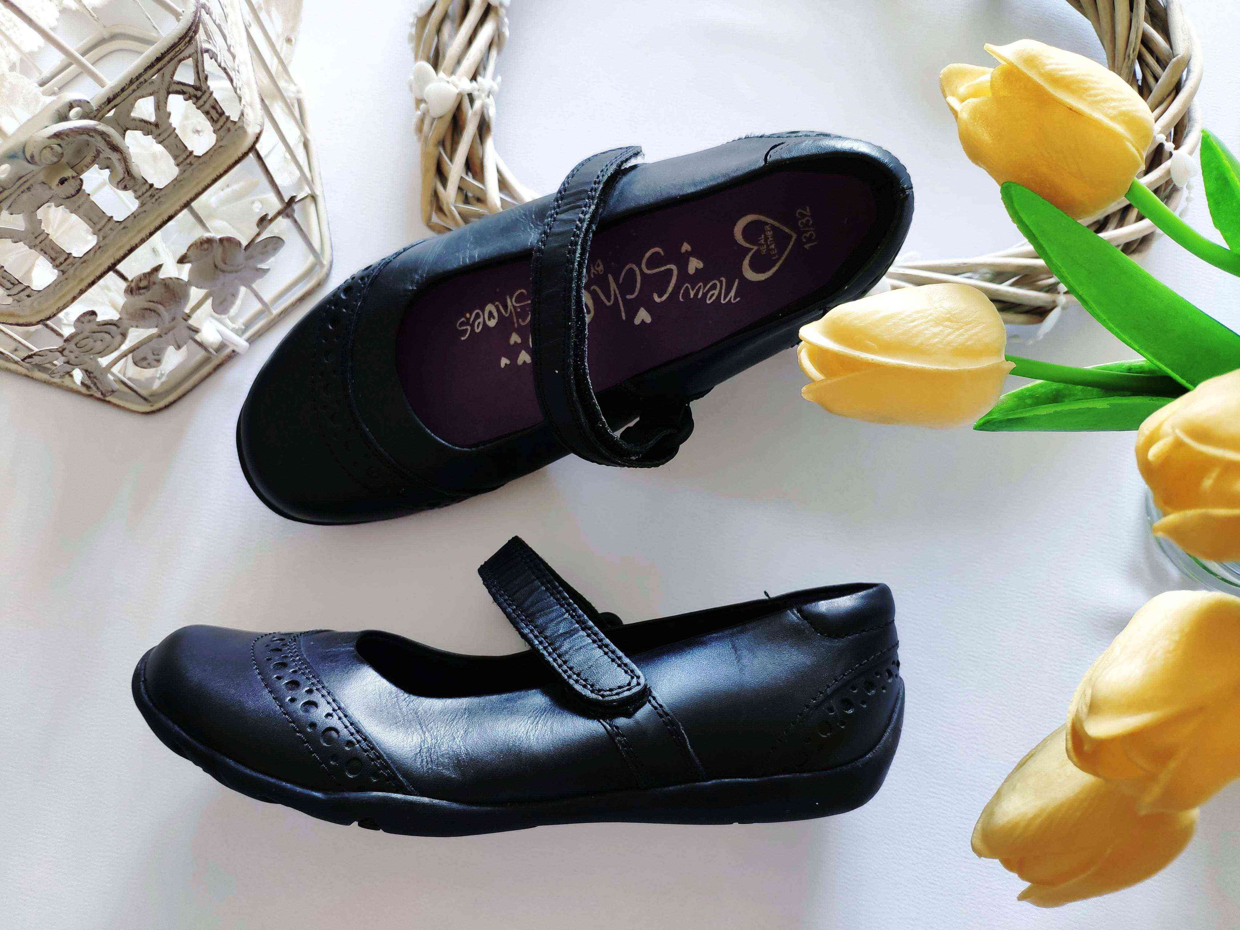 32 (21 см) Новые школьные туфли