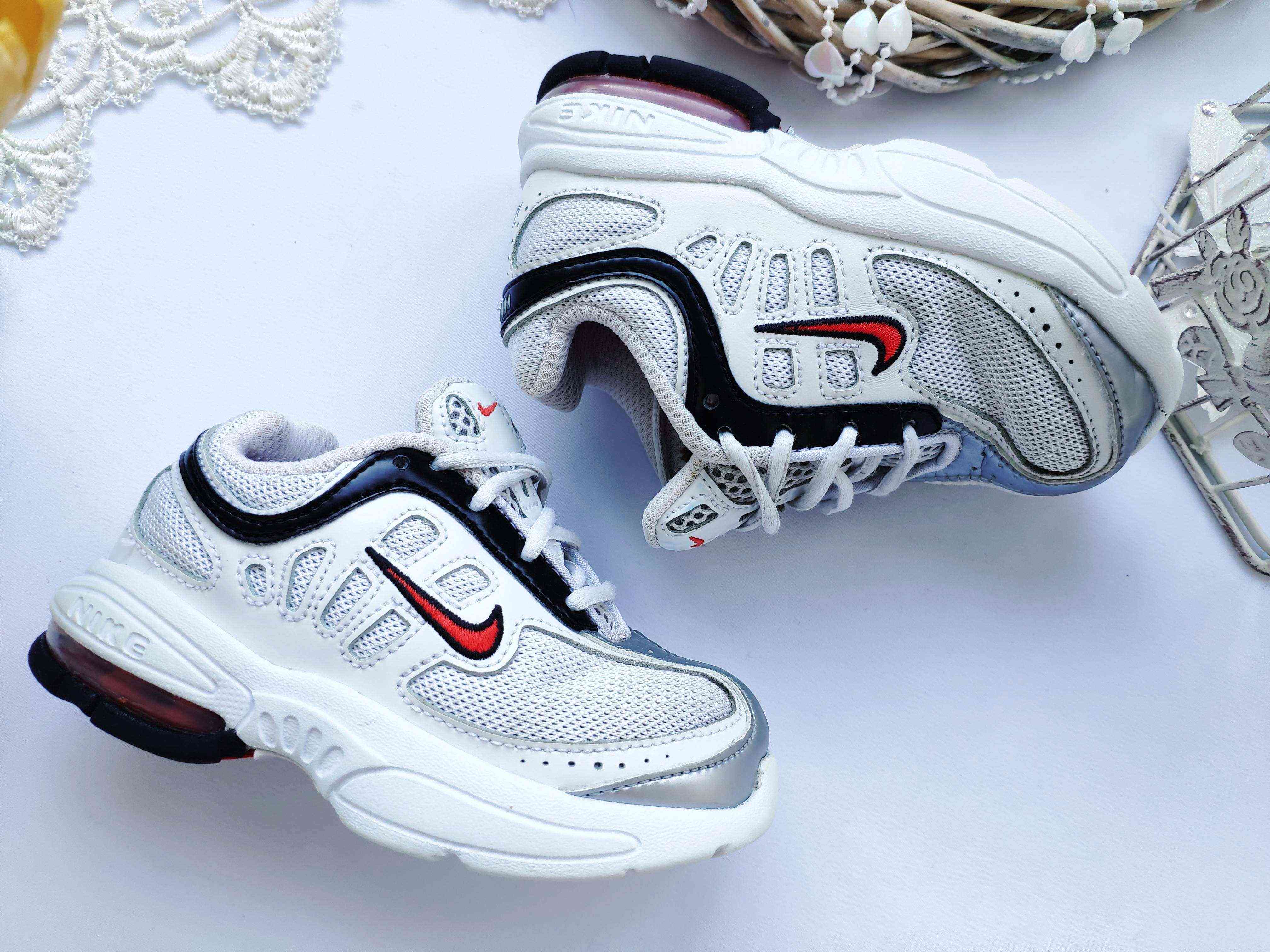 25 (15 см) Кроссовки для мальчика