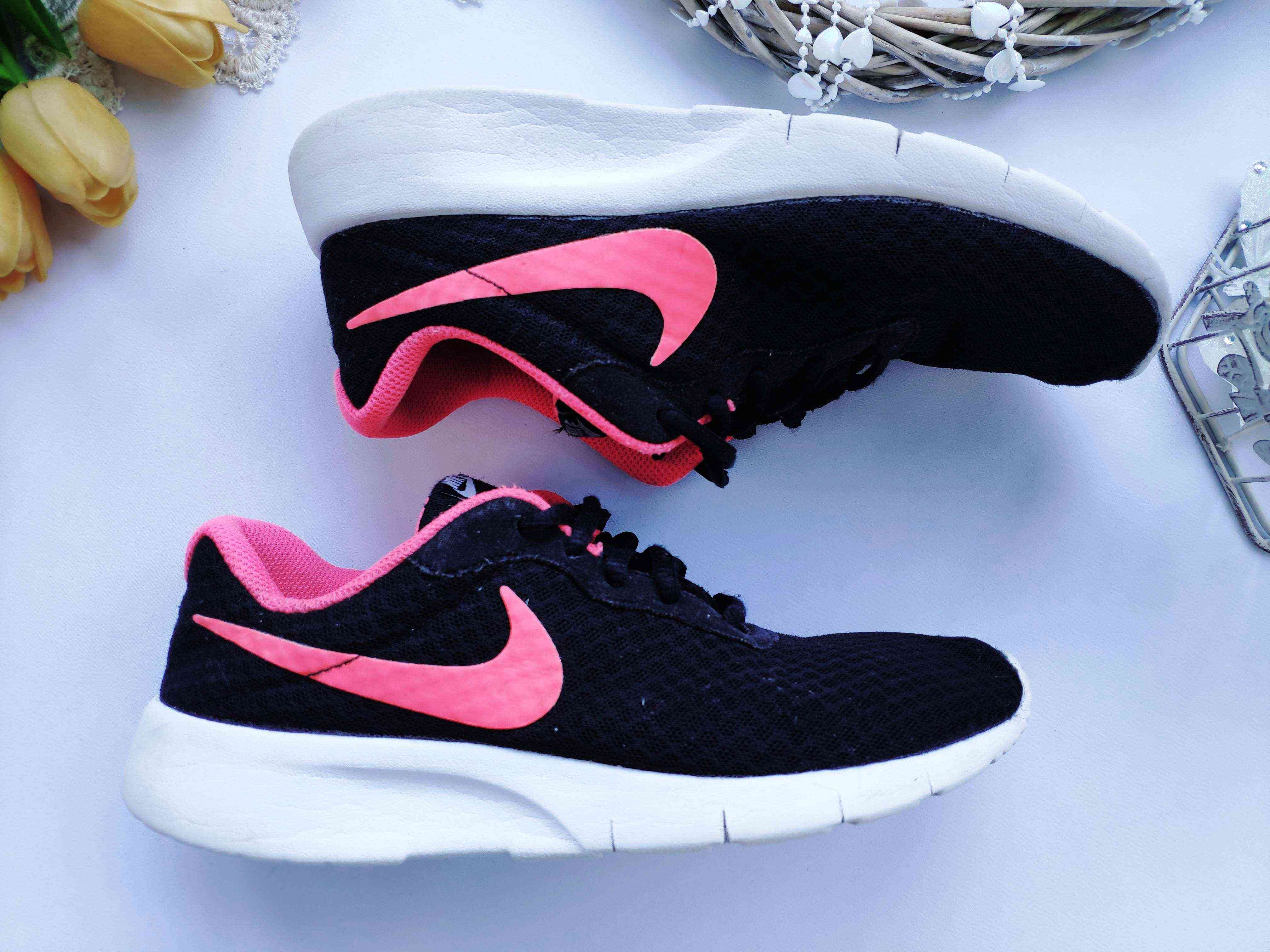 38 (24,5 см) Кроссовки для девочки