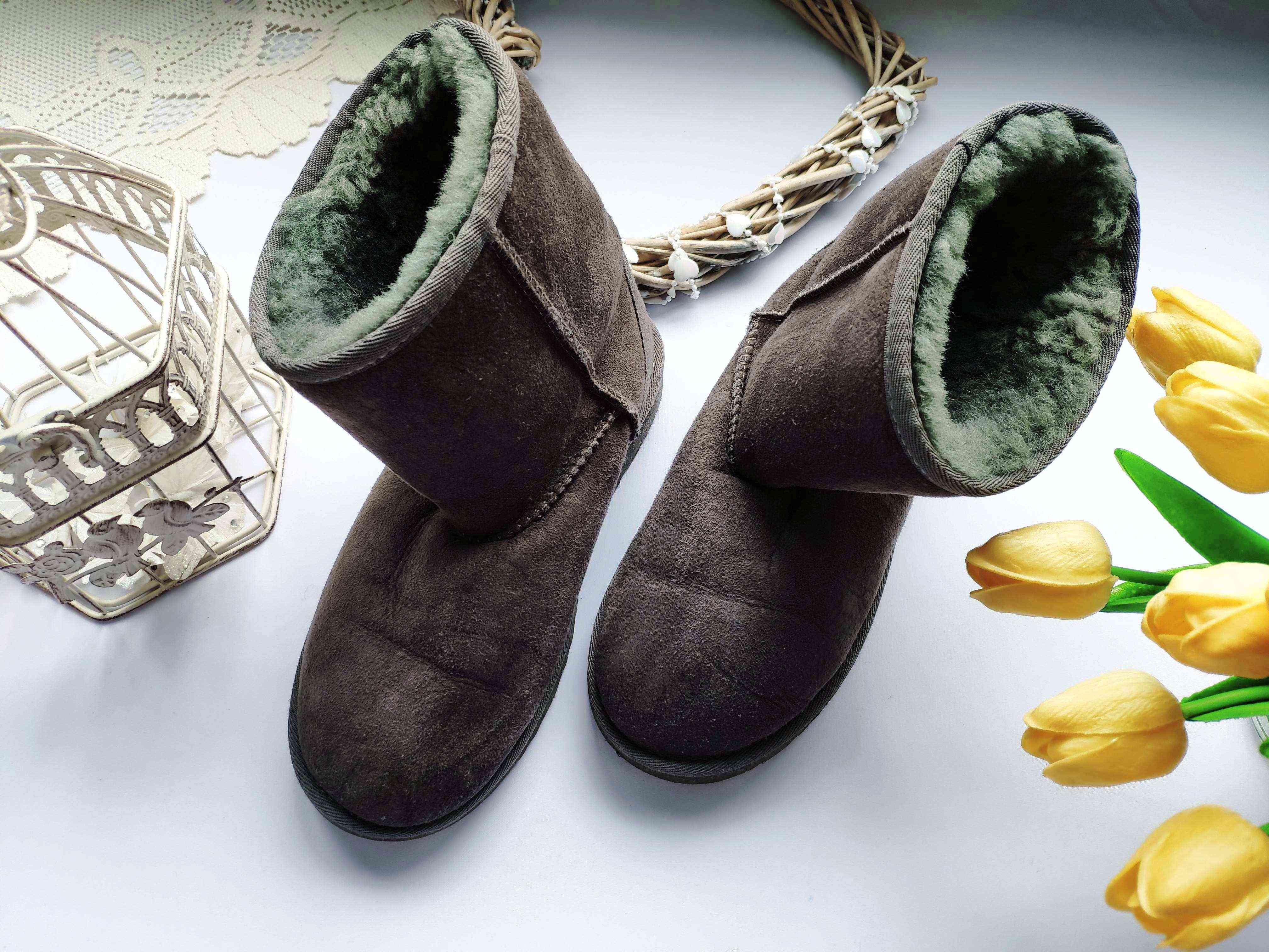 36-37 (24 см) Натуральные угги