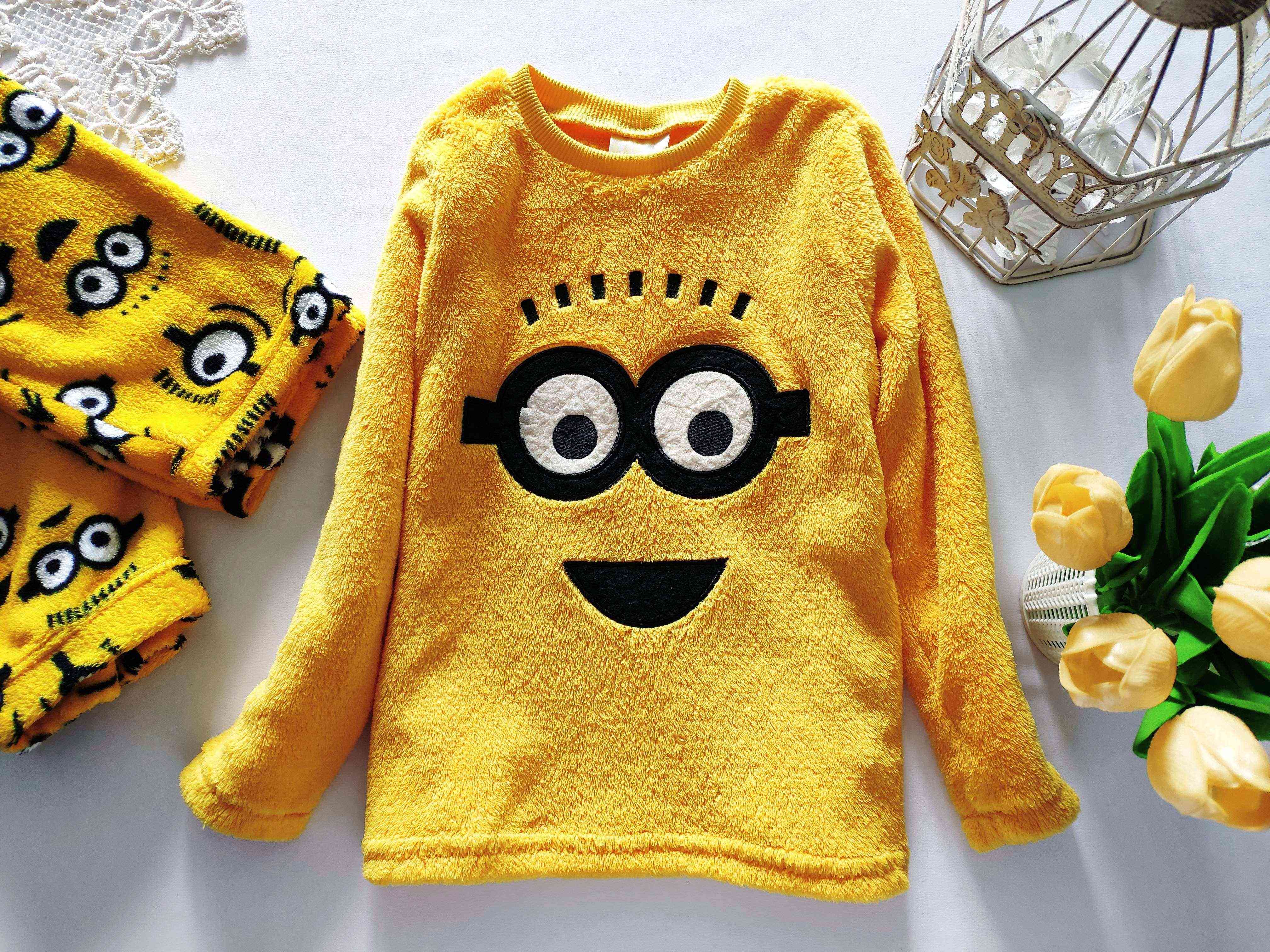 5,6 років, зріст 110-116 Тепла махрова піжама з міньйонами