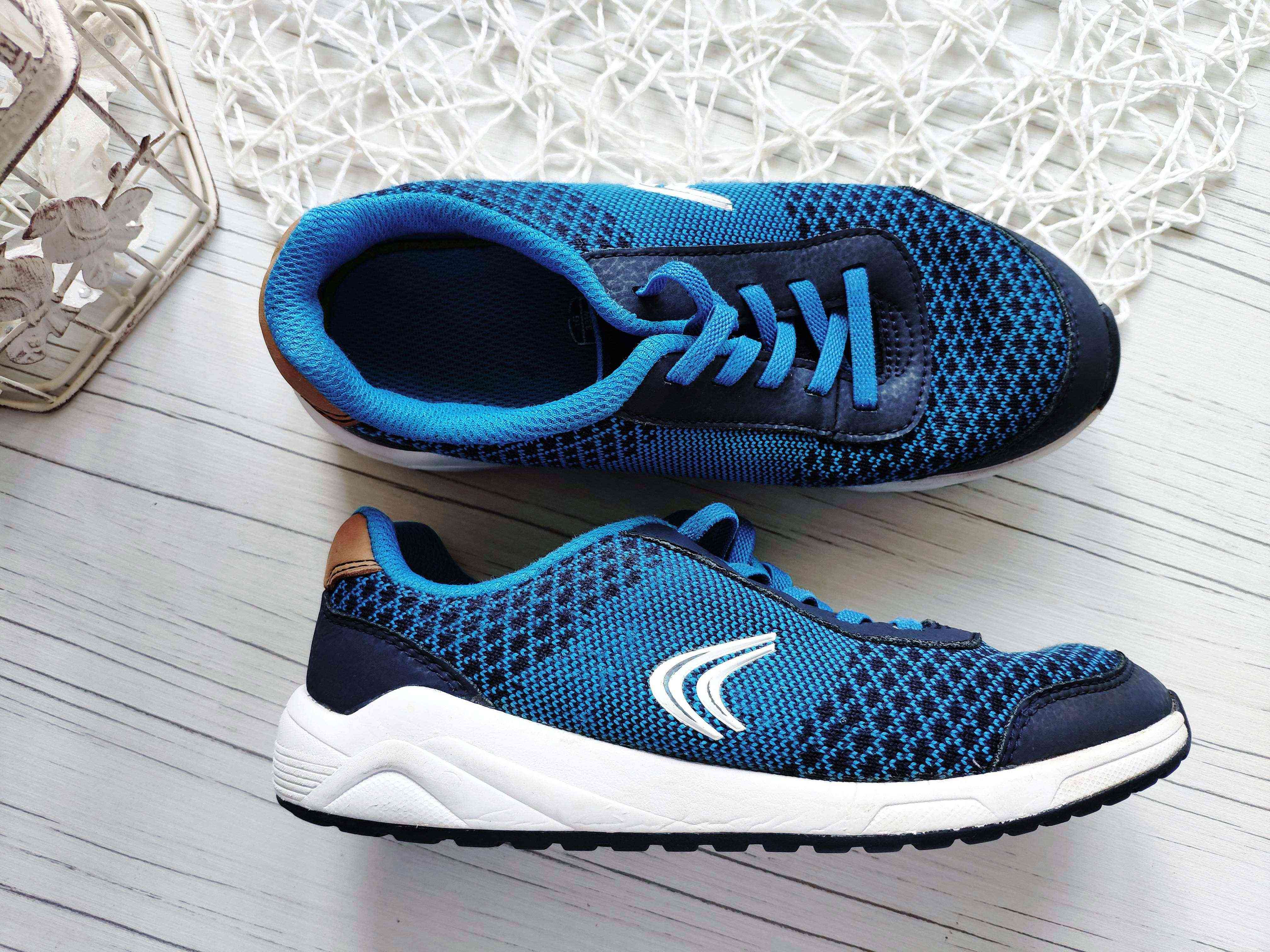 33 (21 см) Кроссовки на резинках