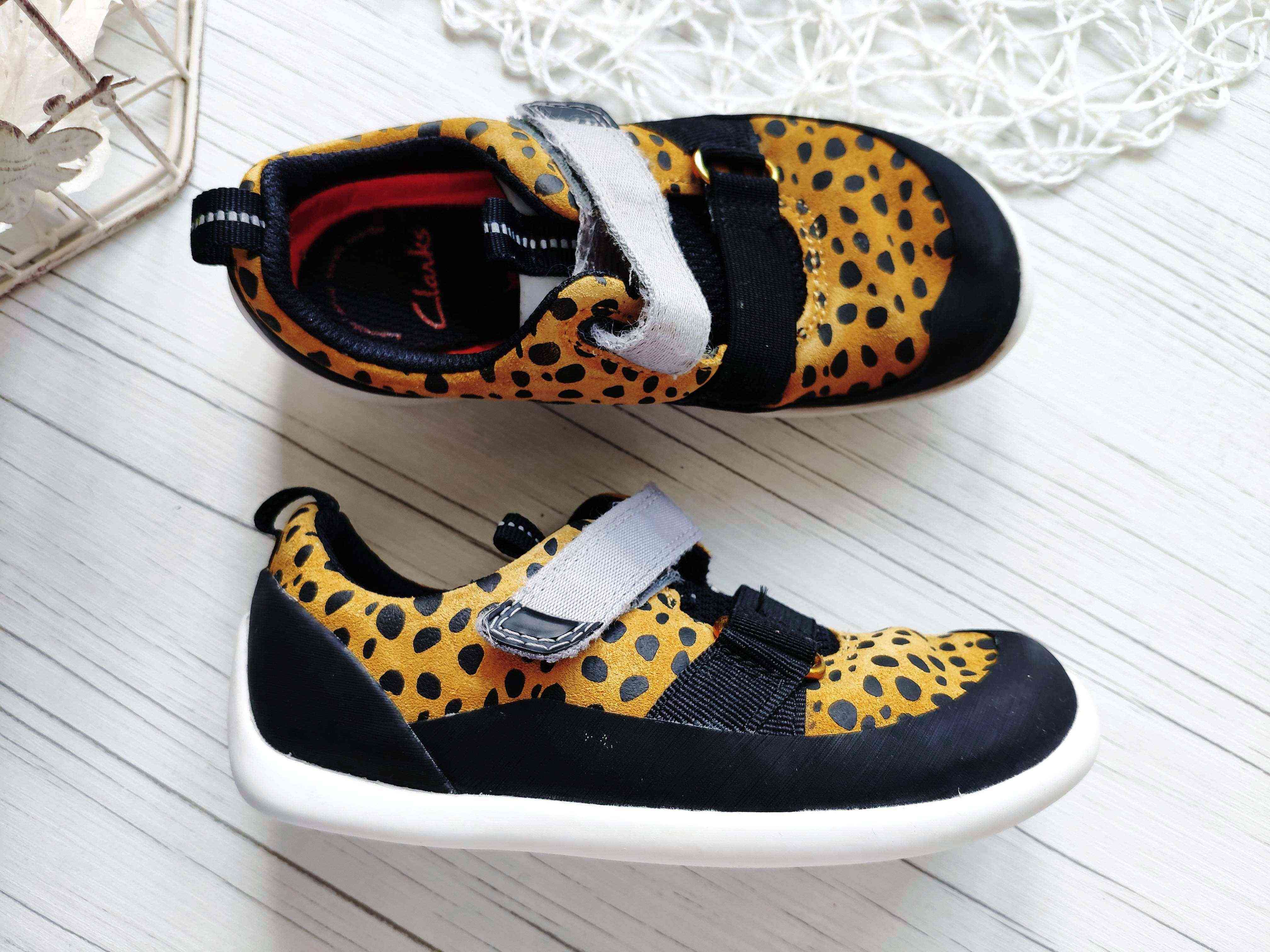 27 (17,5 см) Шкіряні кросівки з нової колекції