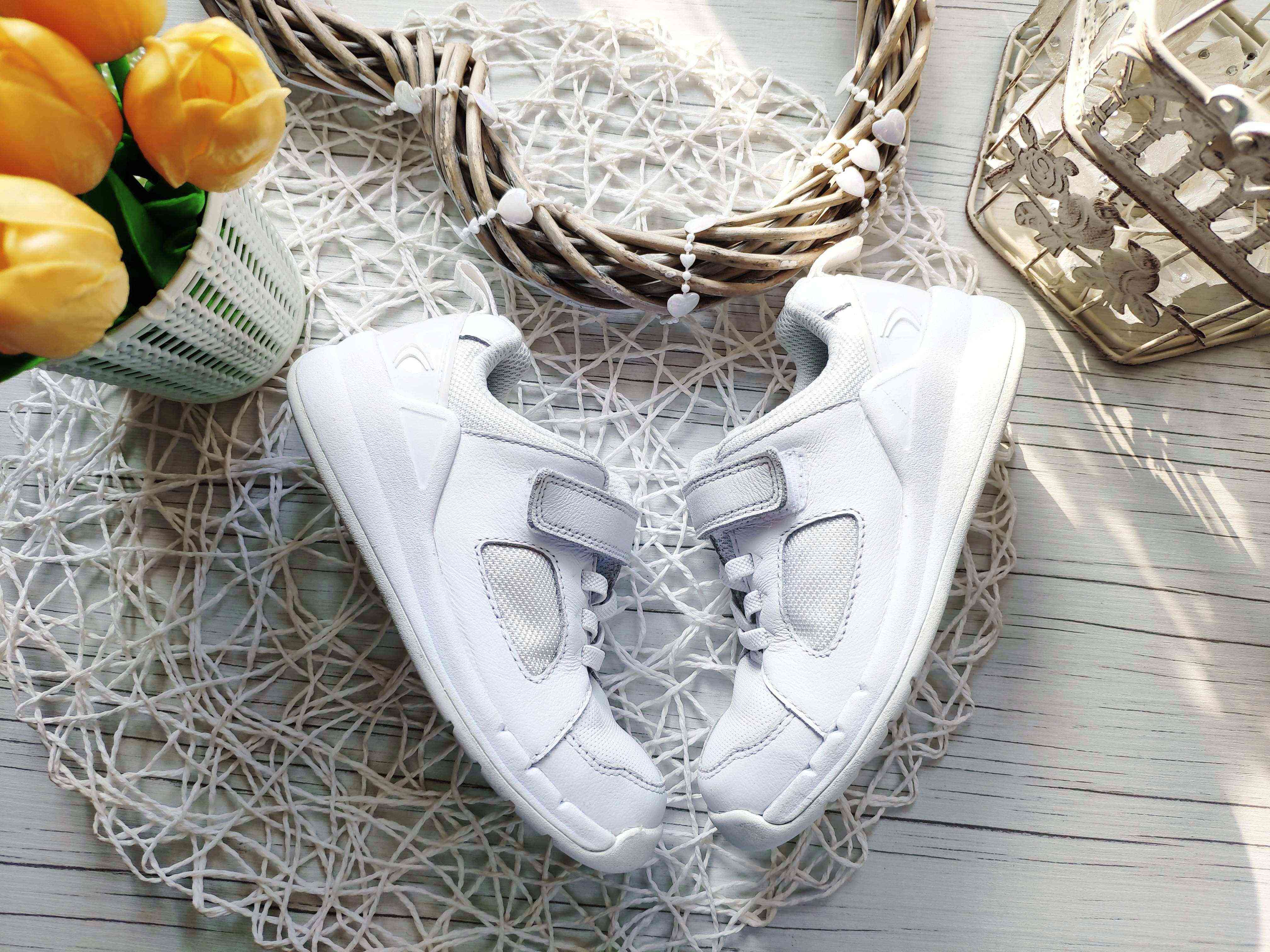 28 (17,5 см) Белые кожаные кроссовки