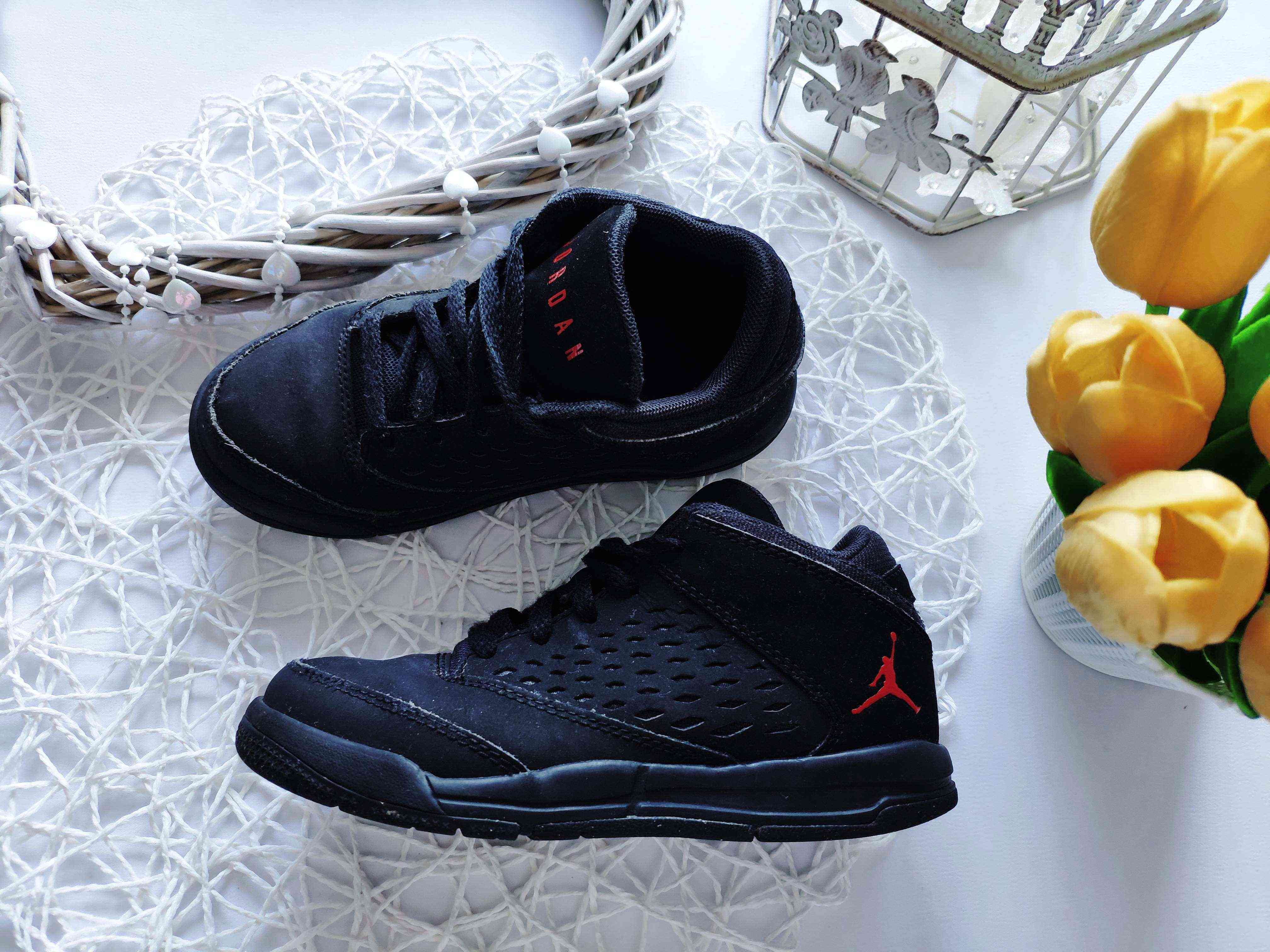 28 (18,5 см) Кожаные демисезонные ботинки Jordan