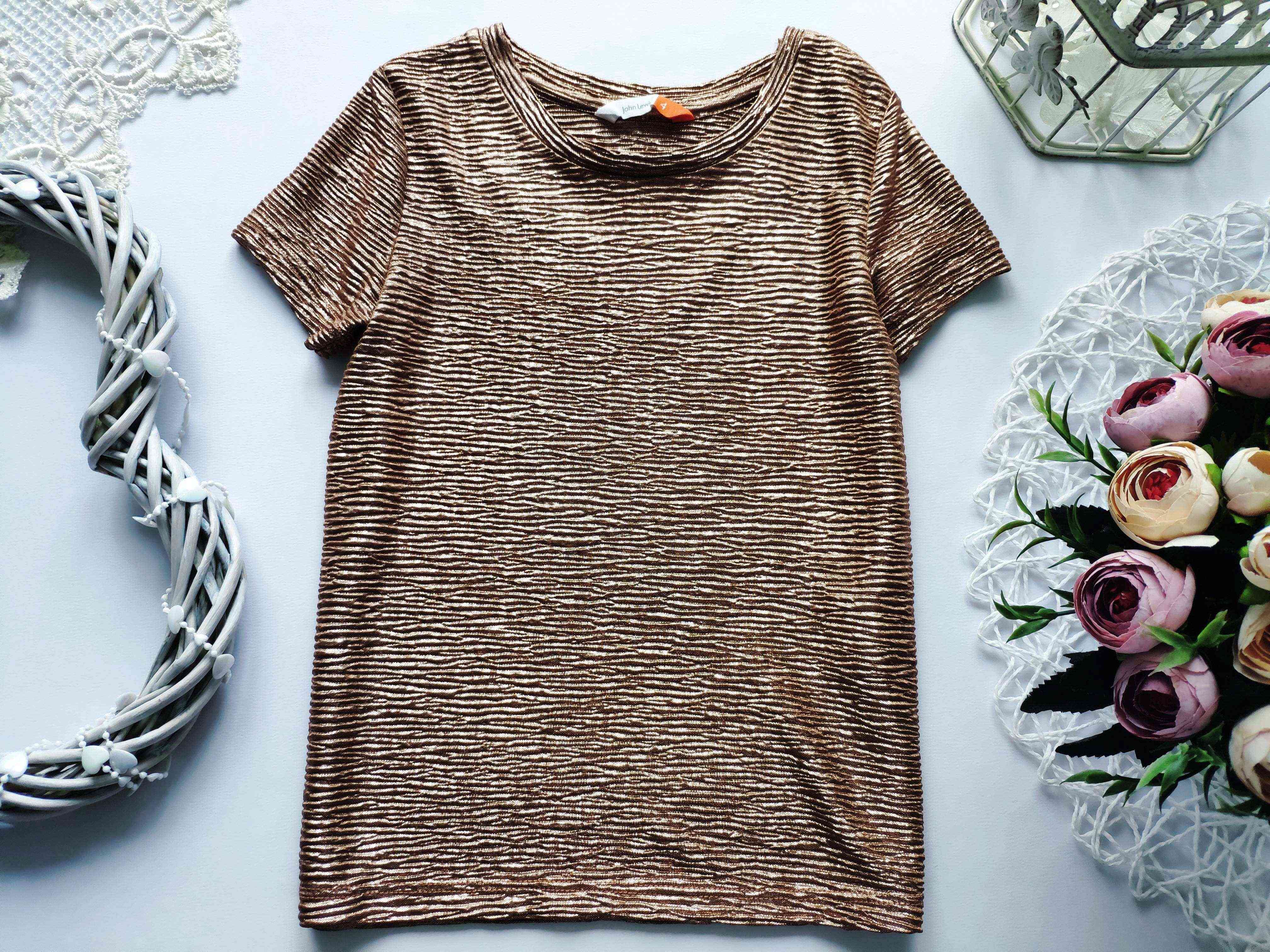 4 роки, зріст 104 Золотиста дитяча футболка