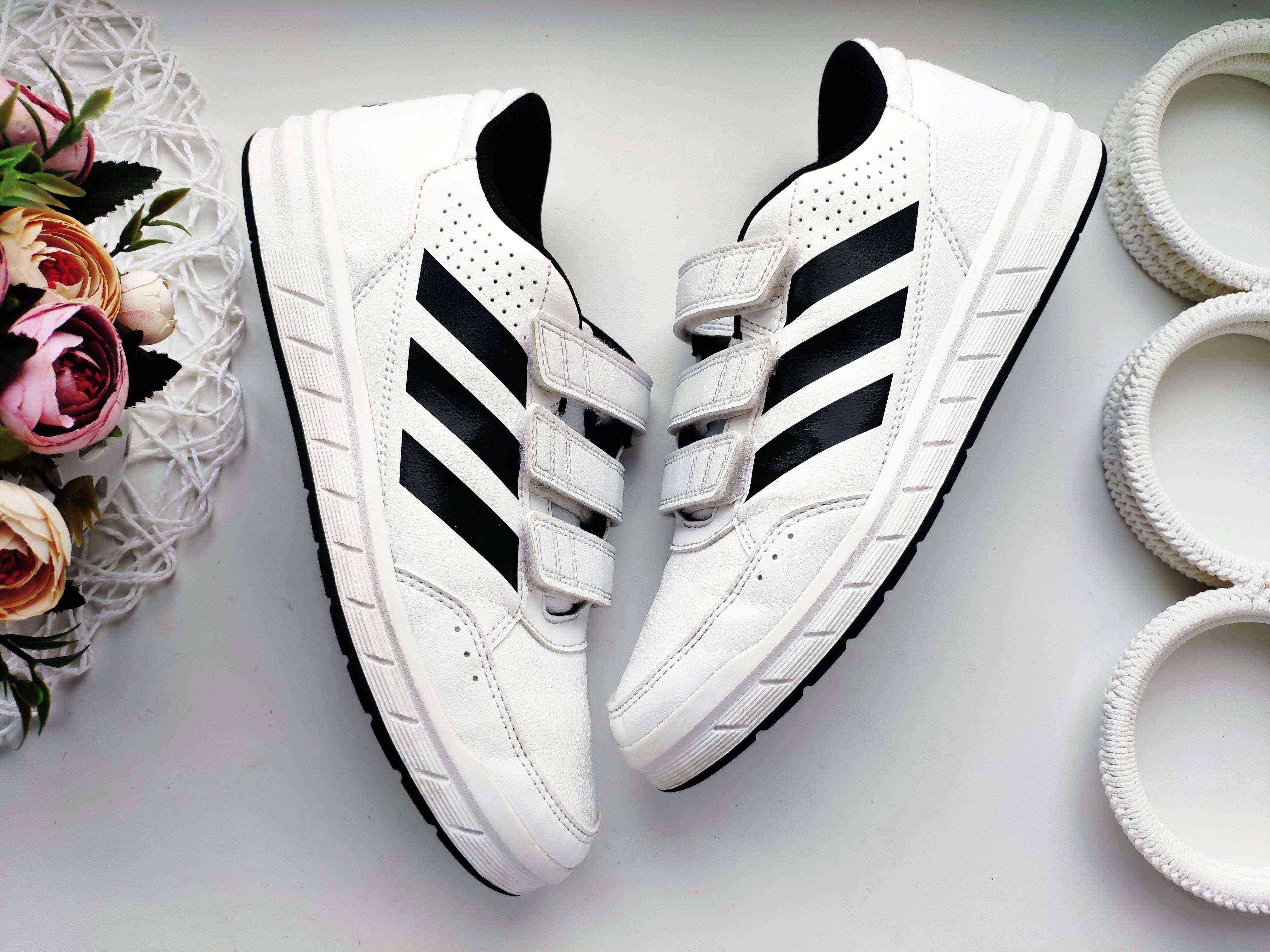 38 (24,5 см) Белые кроссовки