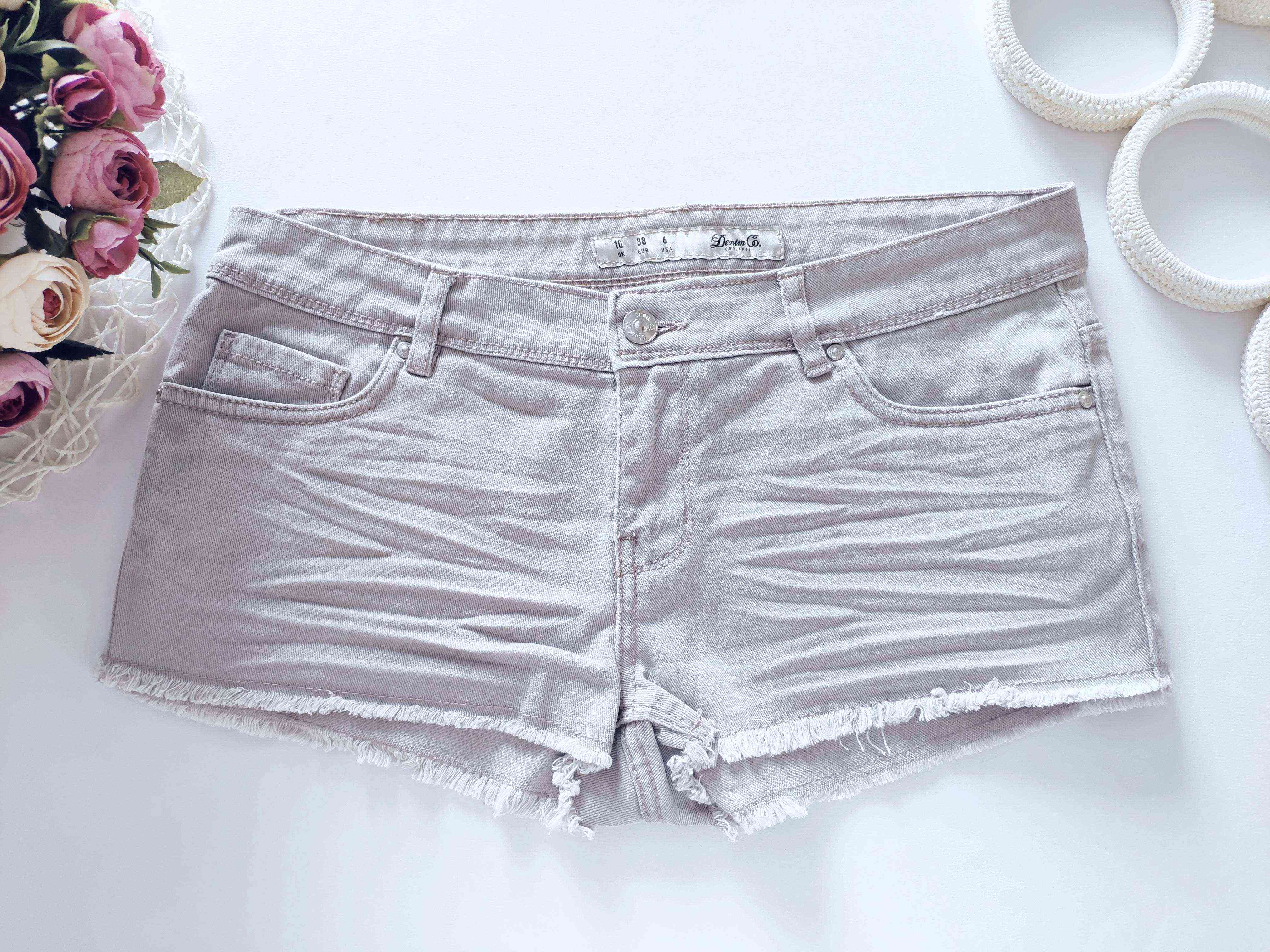 44р. (10) Жіночі джинсові шорти сірі