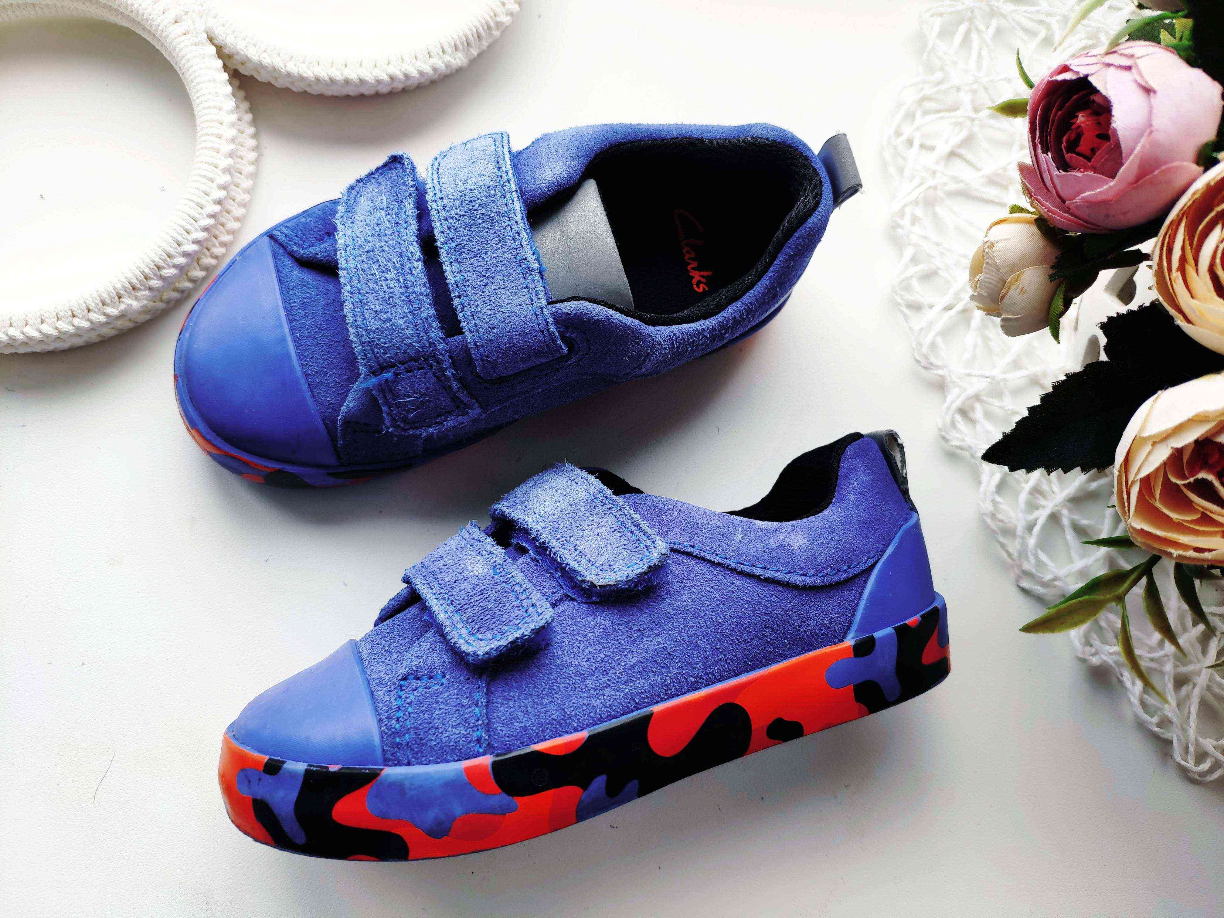 22 (14,3 см) Замшевые кеды