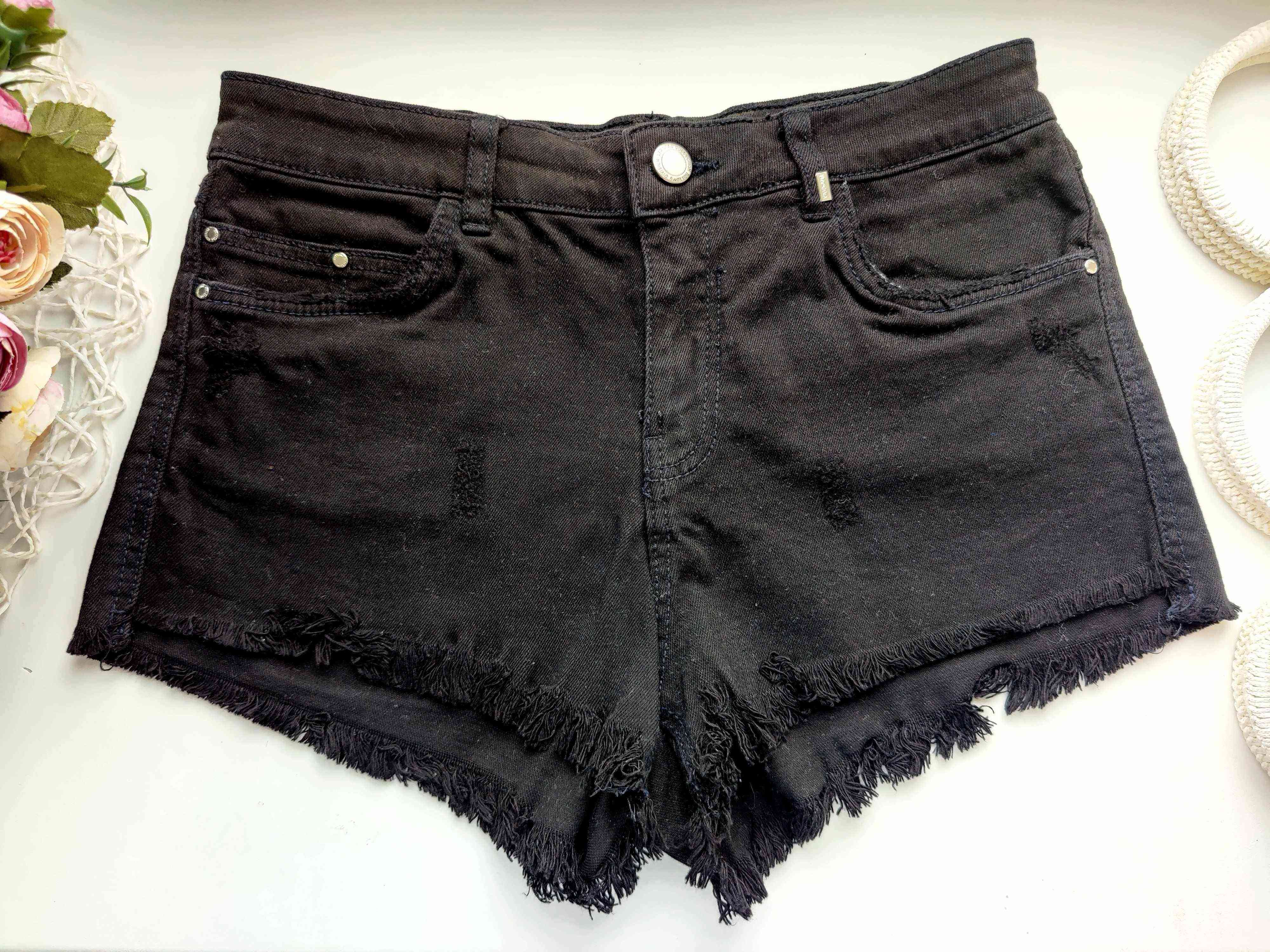 11,12 років, зріст 146,152 Чорні стрейчові шорти