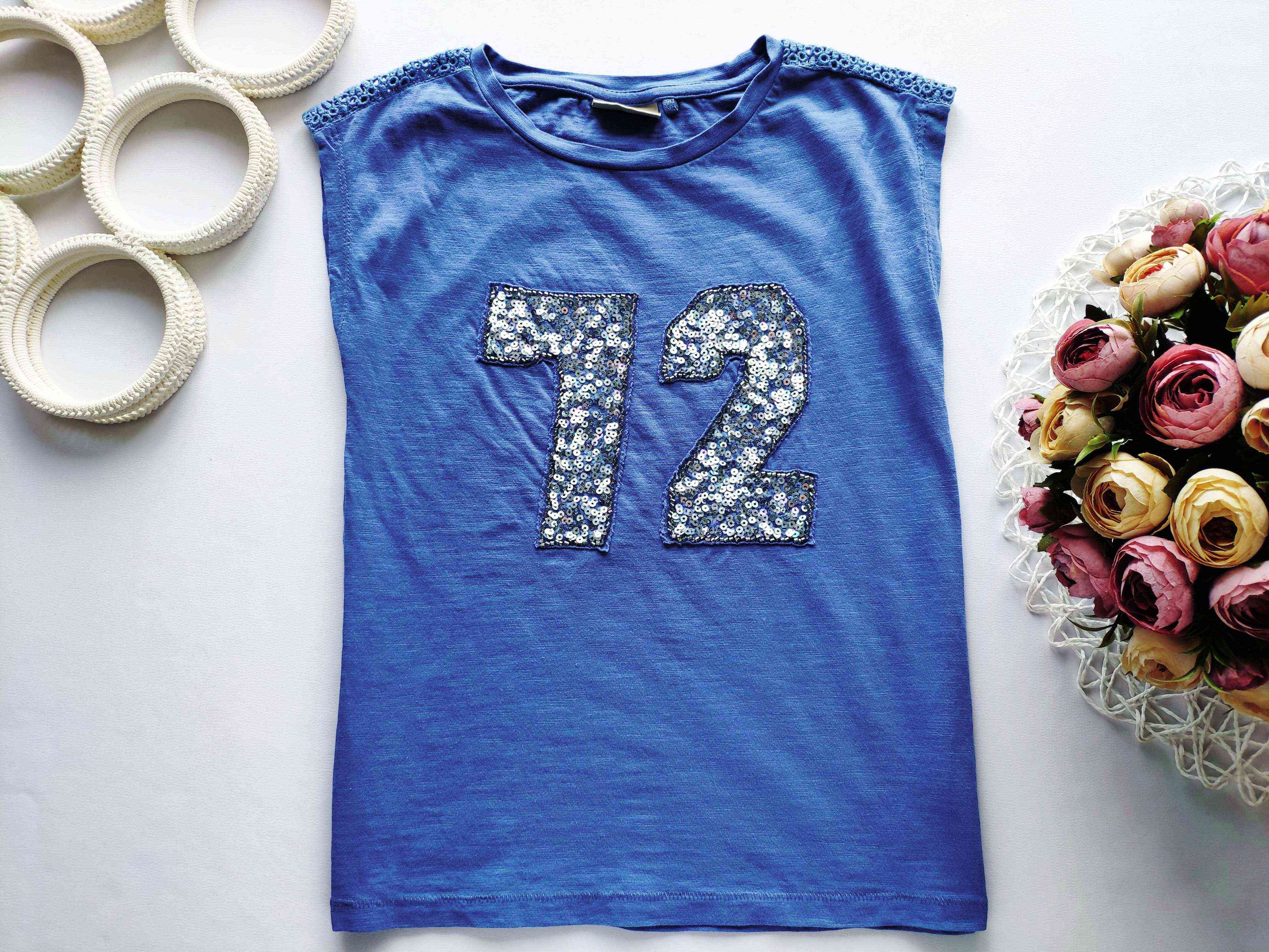 8 років, зріст 128 Футболка у паєтках