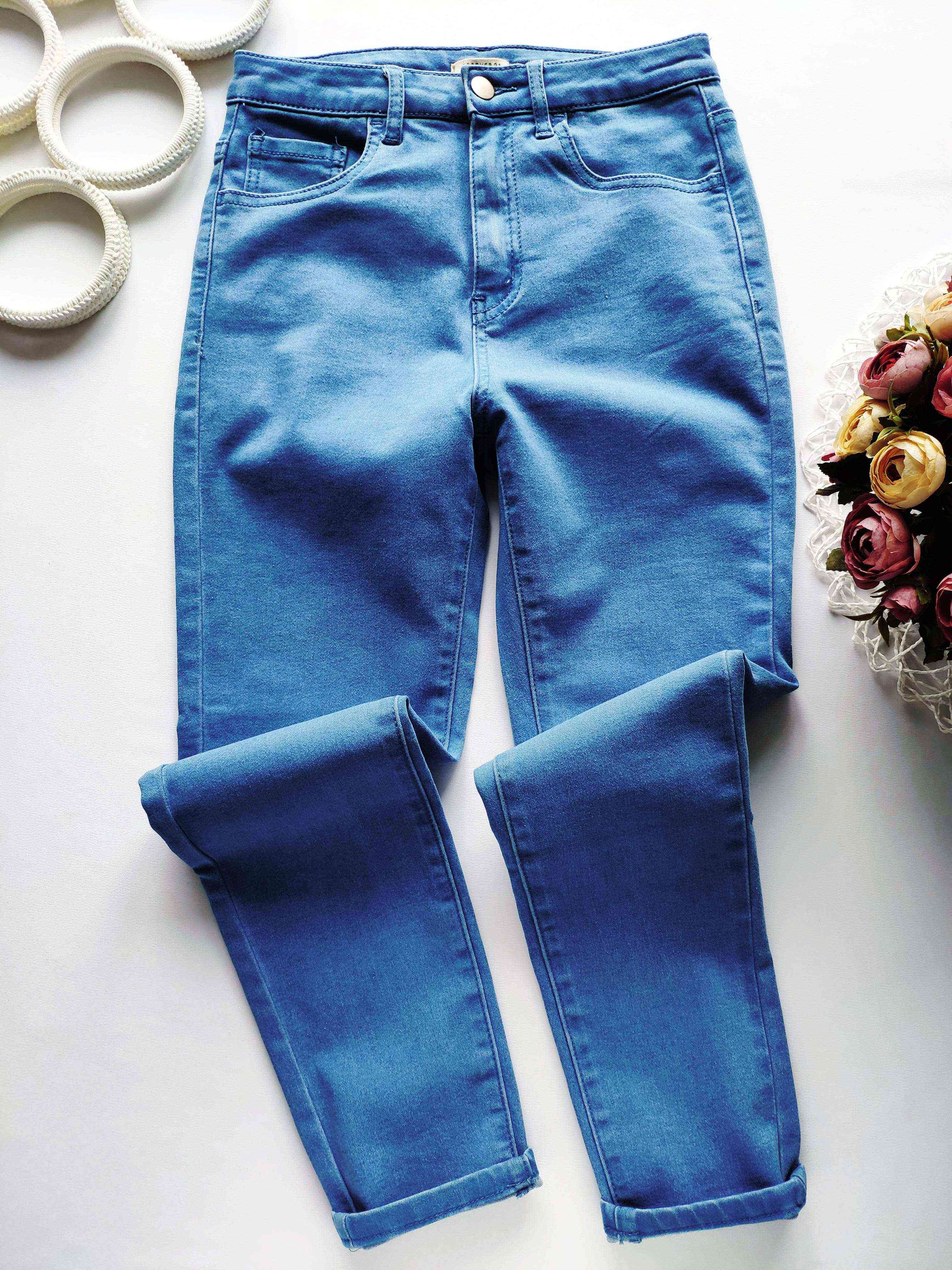 12\13 років, зріст 152\158 Стрейчові джинси