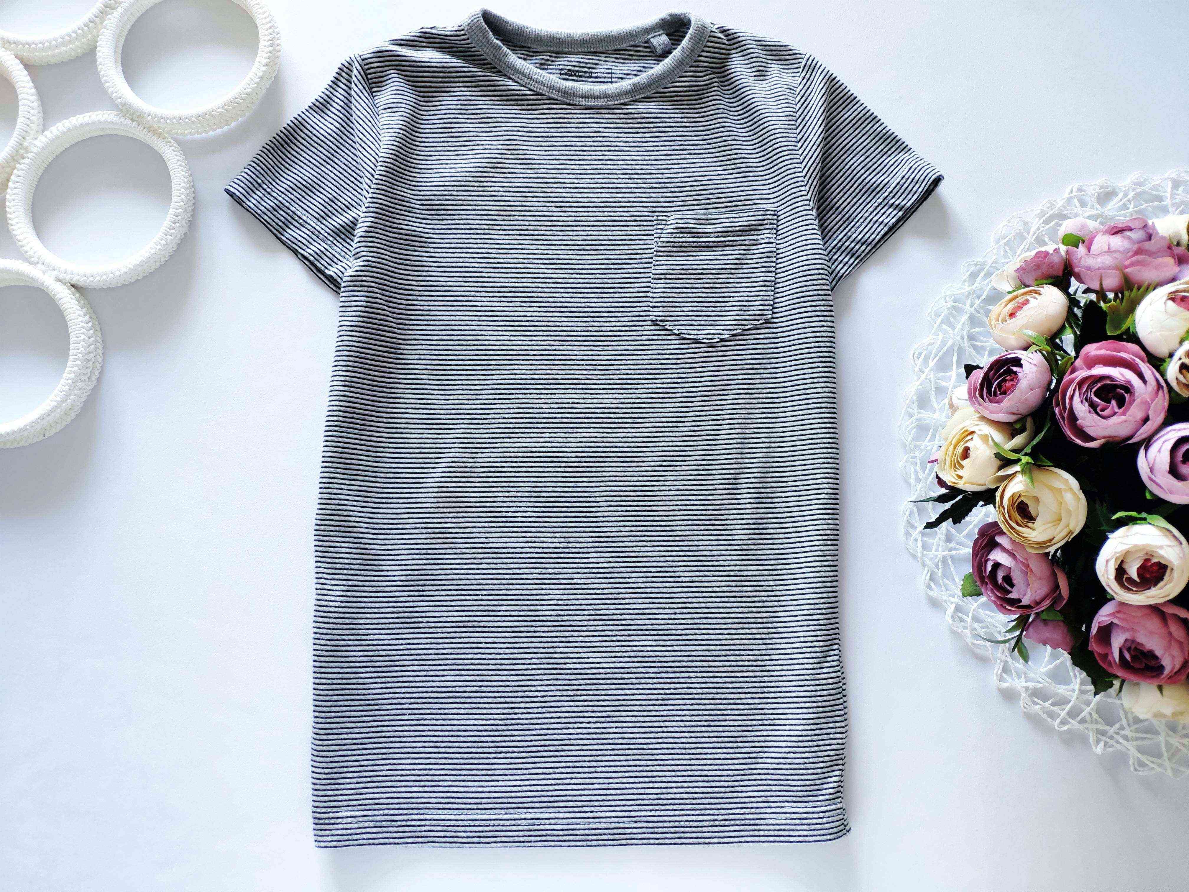 6 років, зріст 116 Футболка в смужку