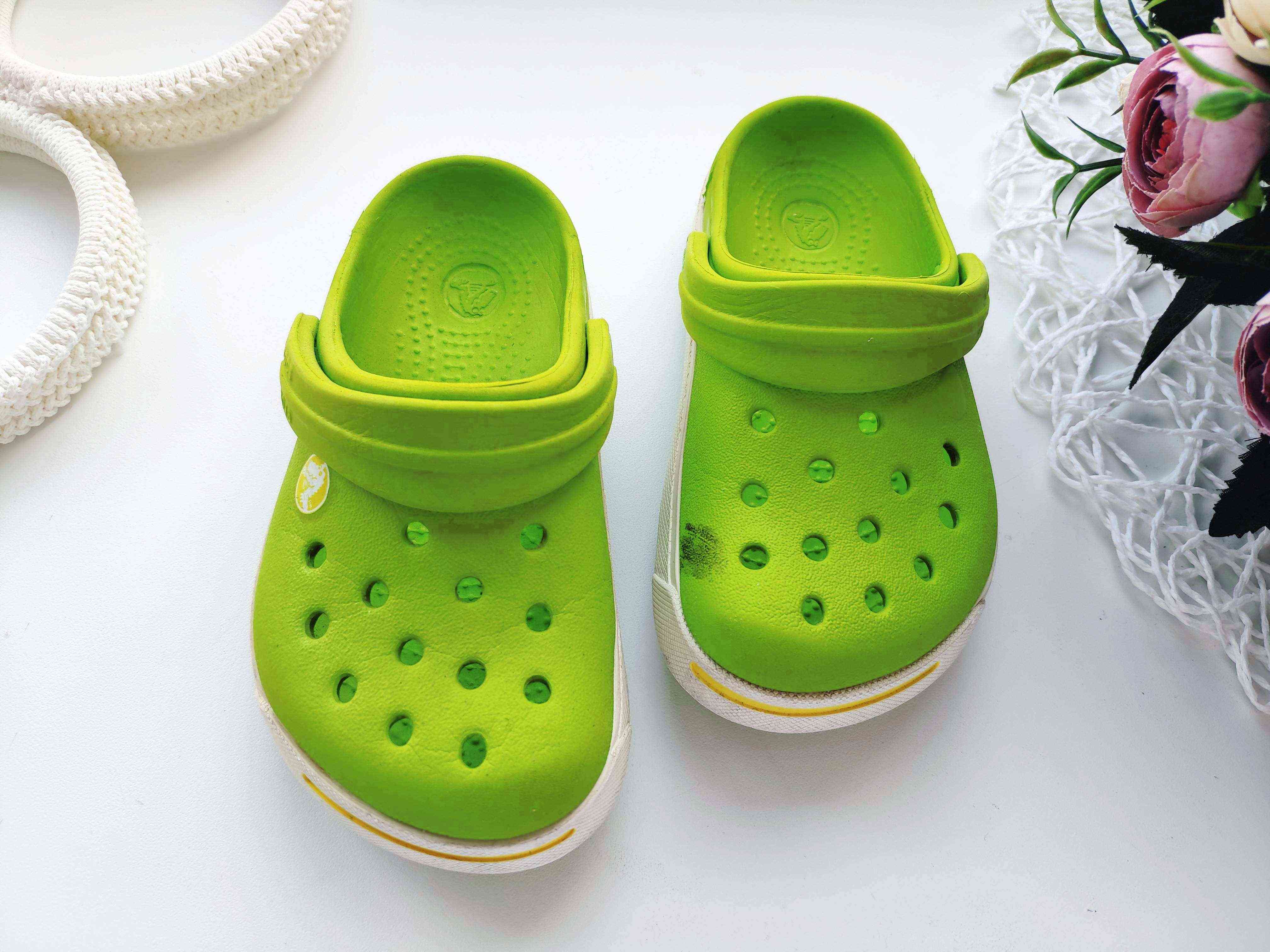 23-24 (14,5-15,5 см) Салатовые кроксы