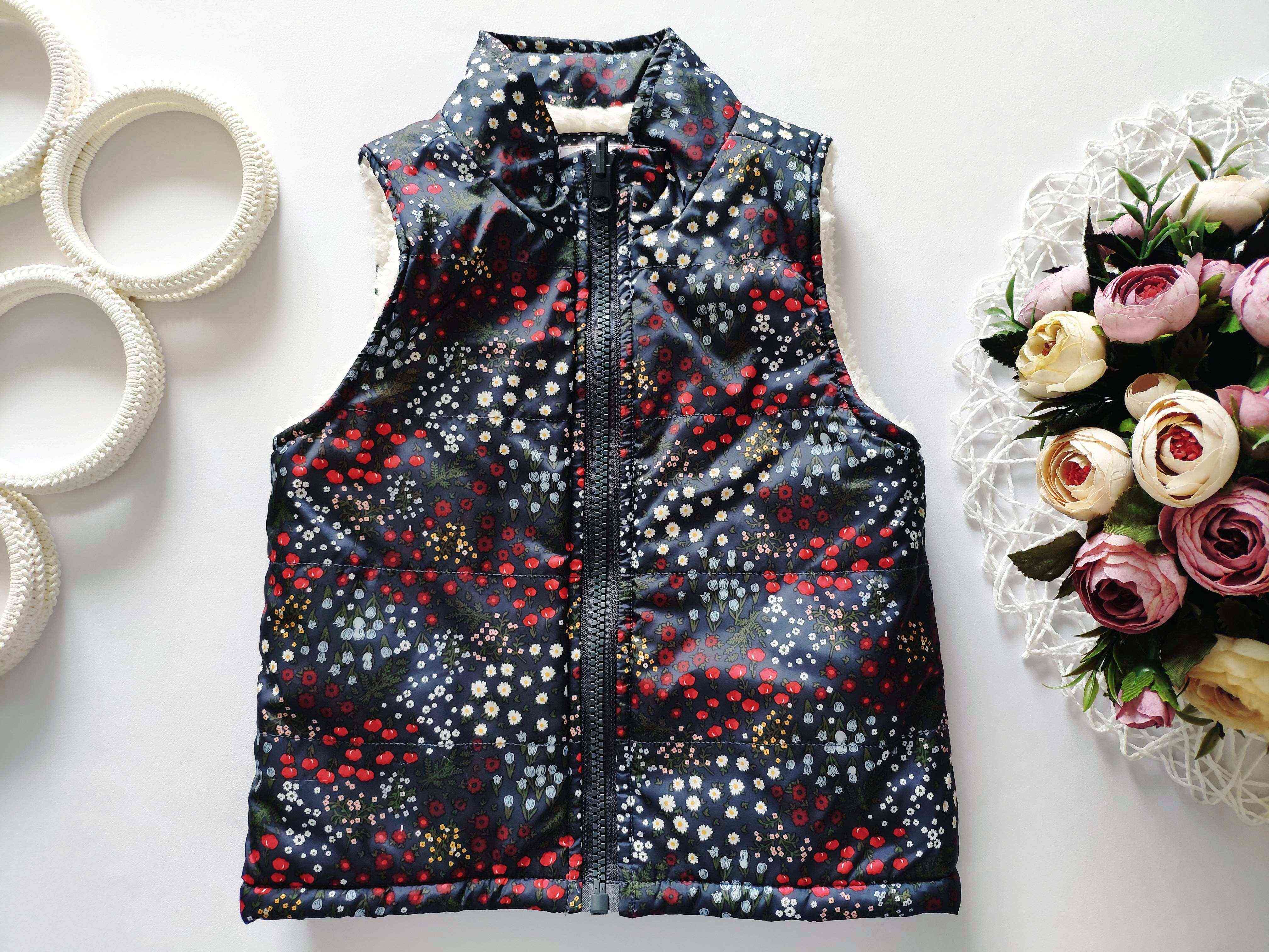 2,3 роки, зріст 98 Невагомий теплий жилет