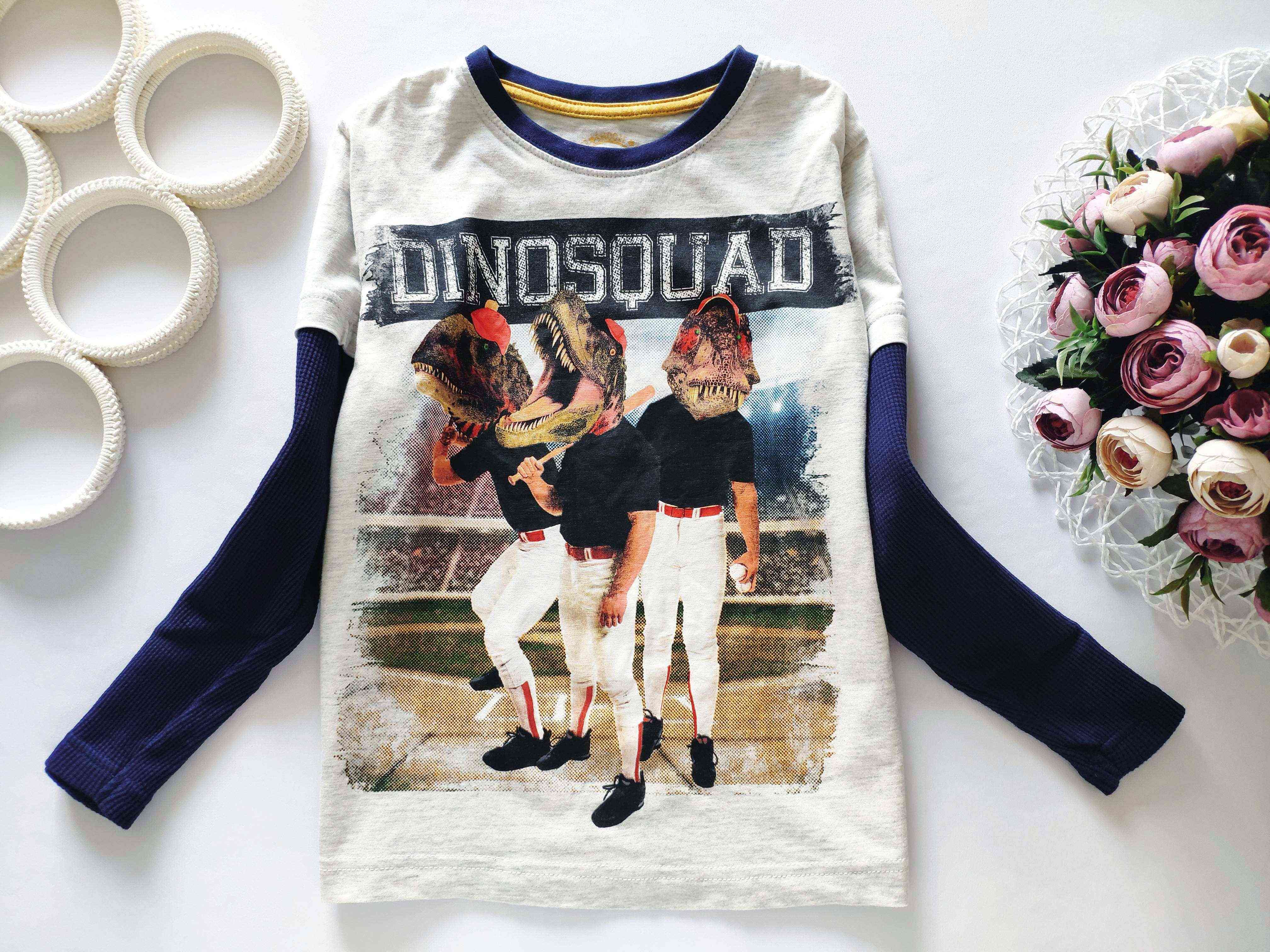 8 років, зріст 128 Лонгслів з динозаврами