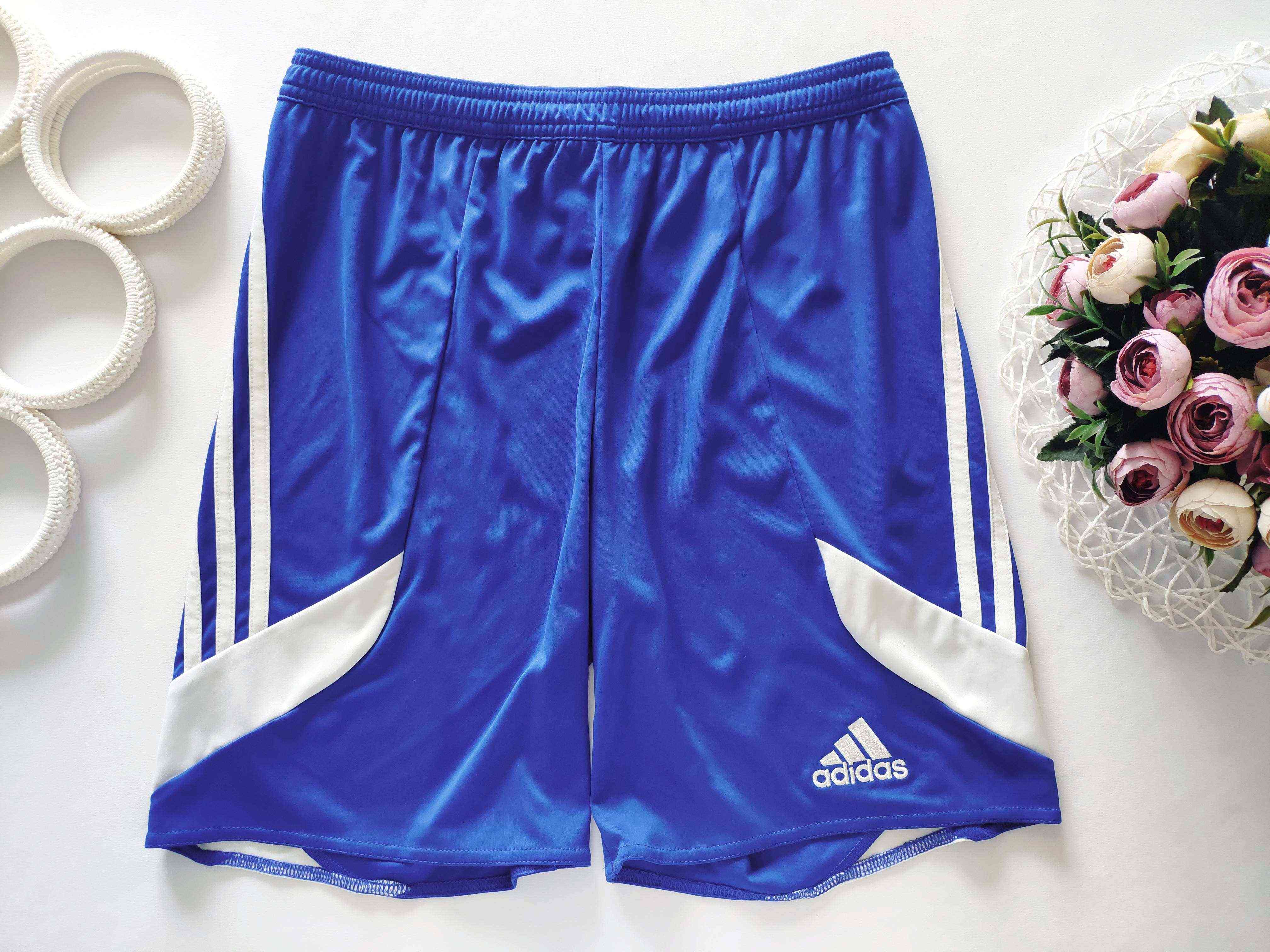 14 років, зріст 164 Спортивні шорти