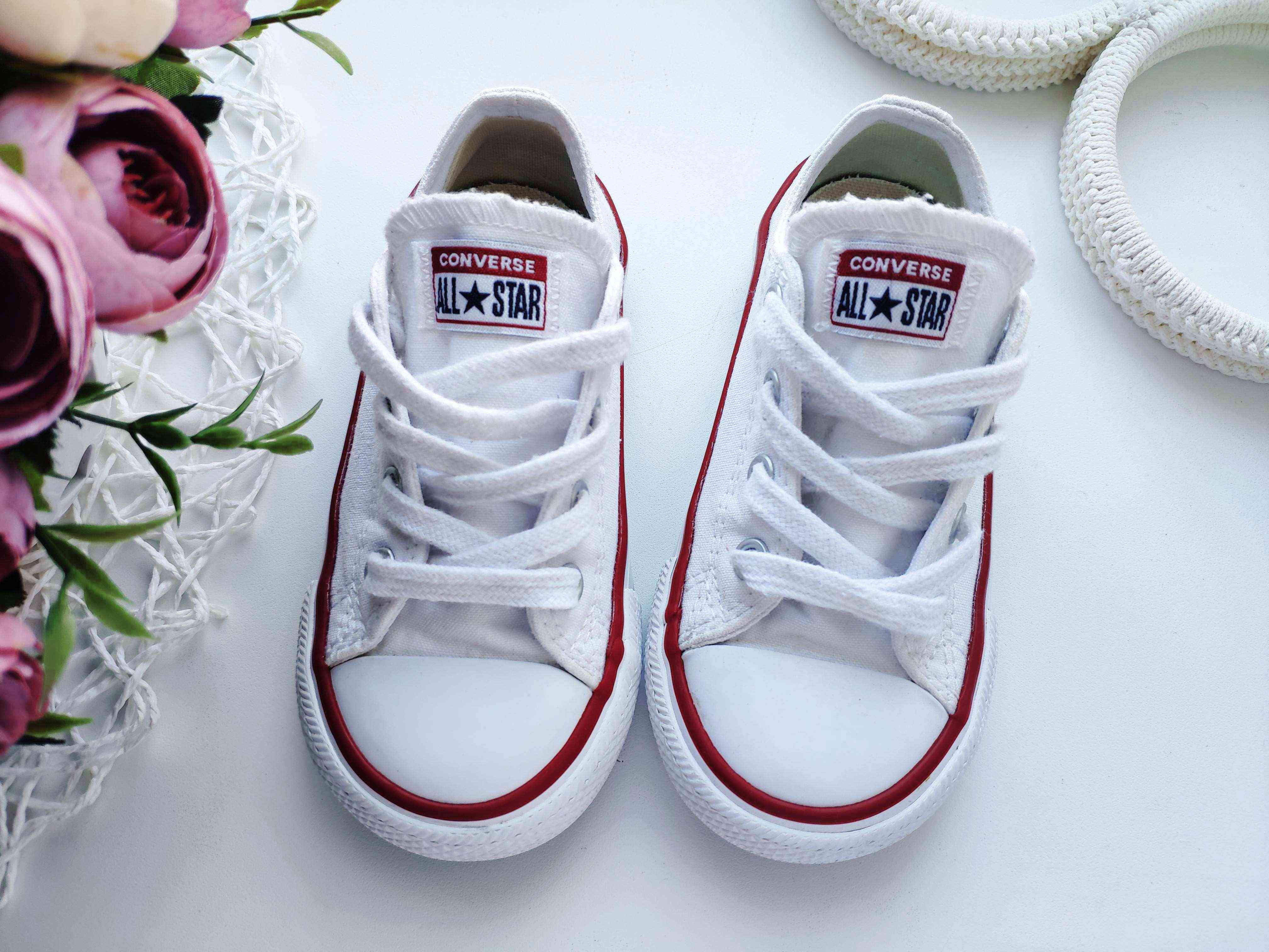 23 (14,5 см) Білі кеди