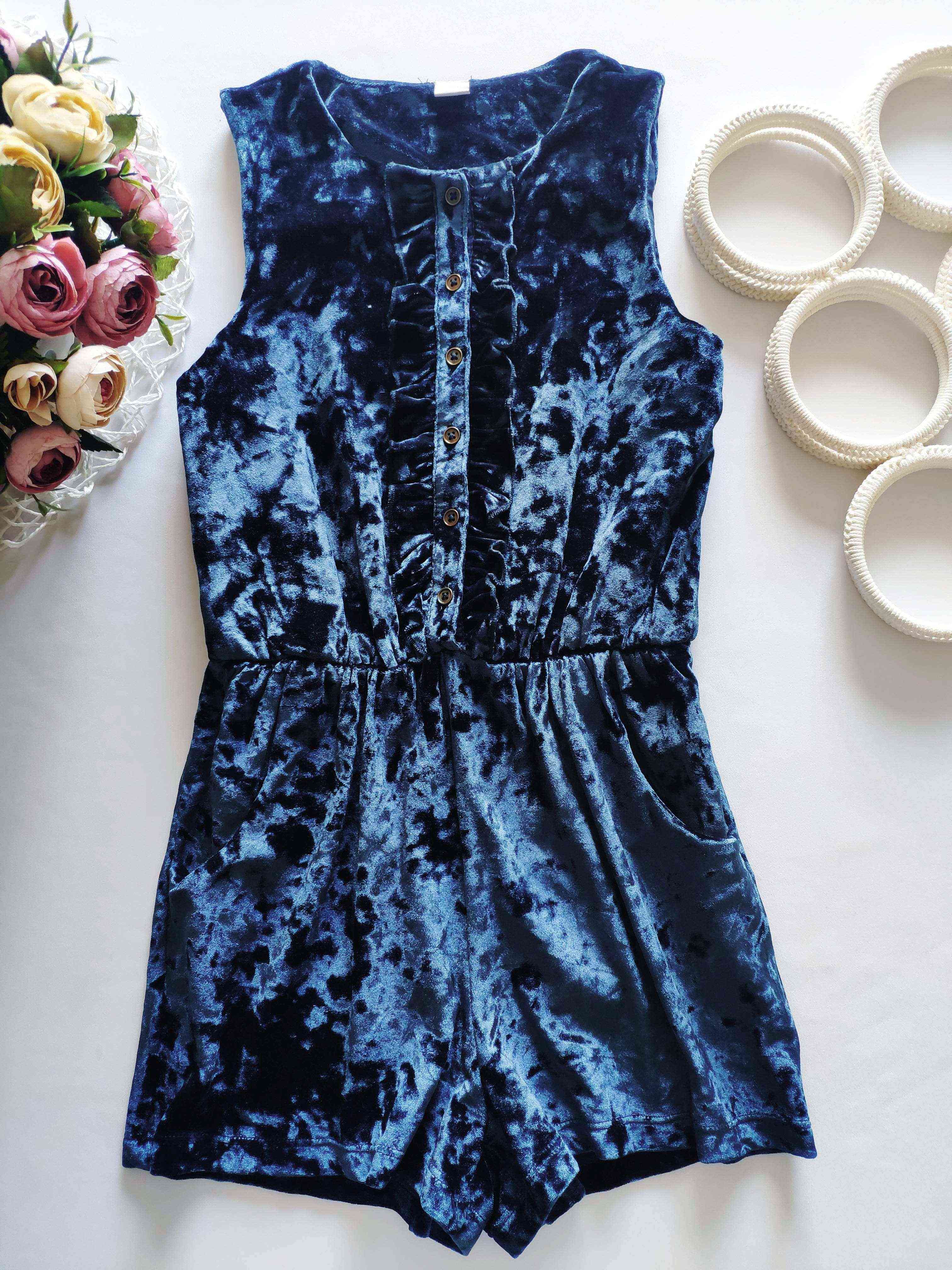 9 років, зріст 134 Оксамитовий ромпер