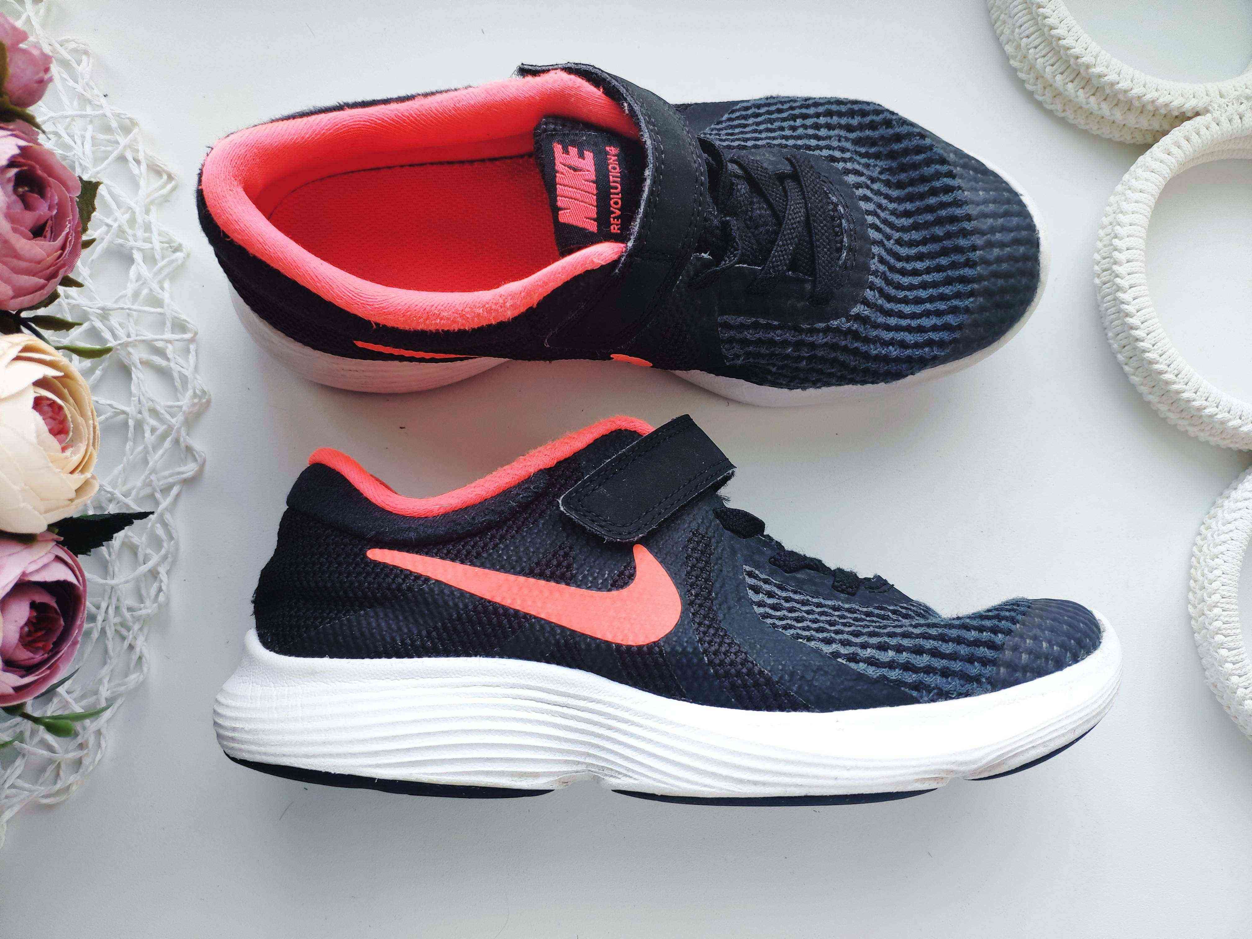 34 (22 см) Кросівки для дівчинки