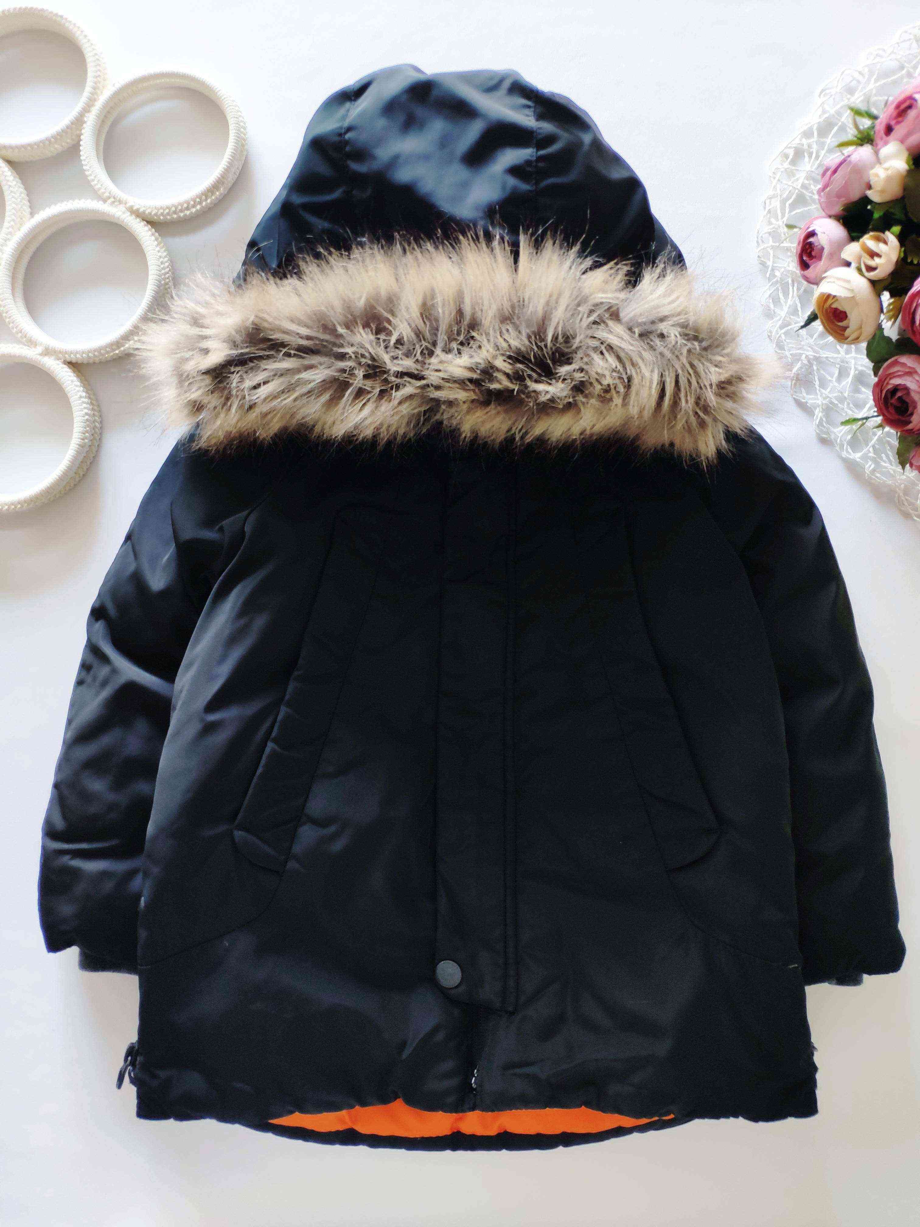 3,4 года, рост 98,104 Натуральный пуховик